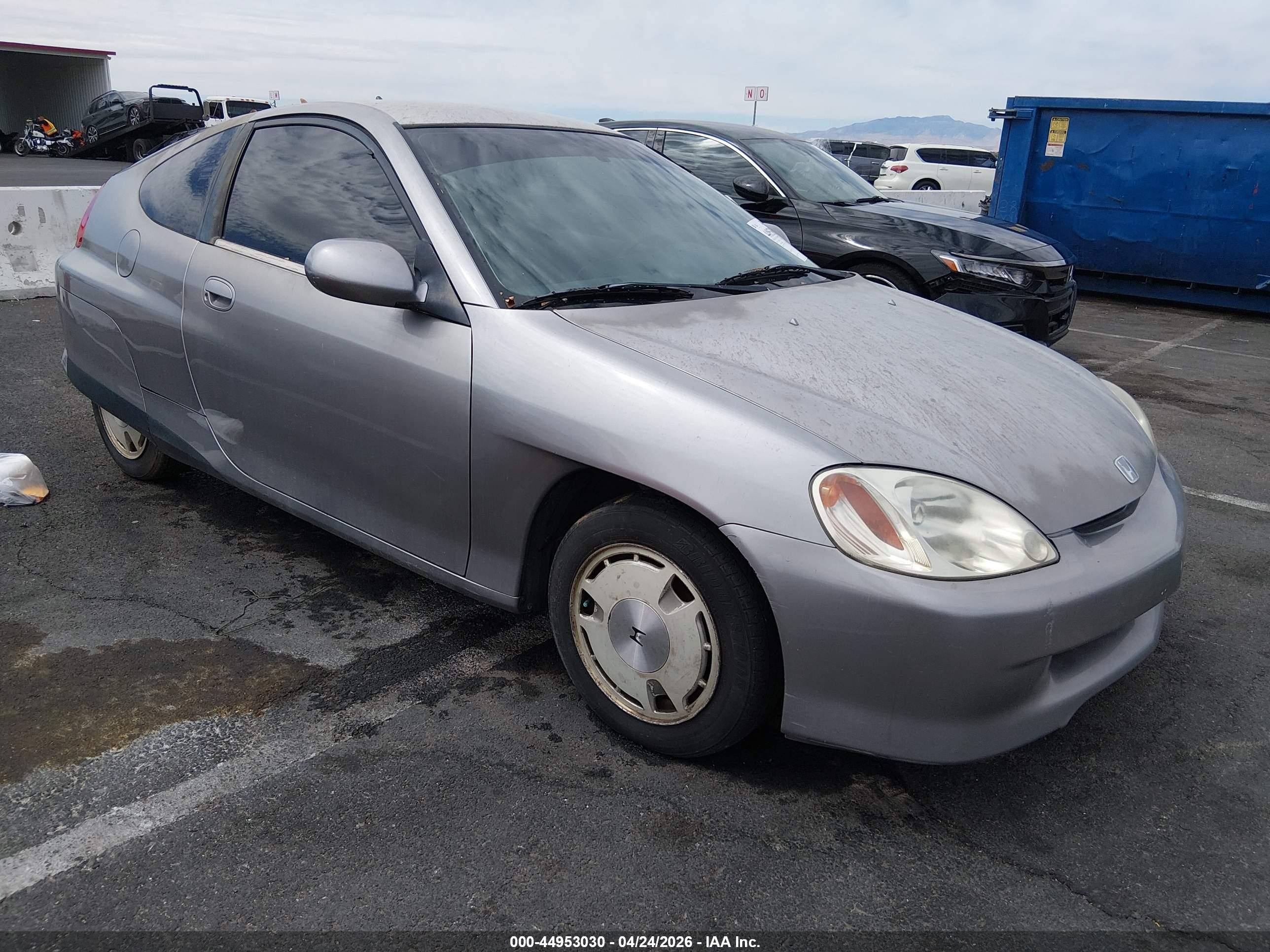 2000 Honda Insight   Серебряный vin: JHMZE1375YT003038