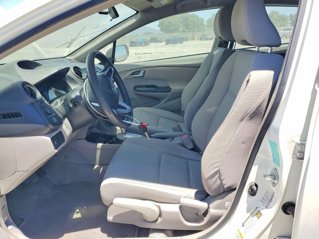 2012 Honda Insight White vin: JHMZE2H30CS003071