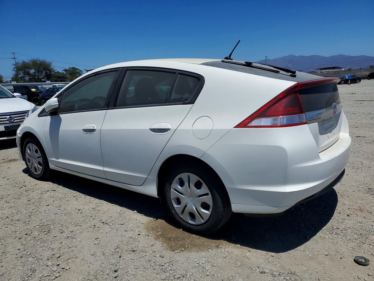 2012 Honda Insight White vin: JHMZE2H30CS003071