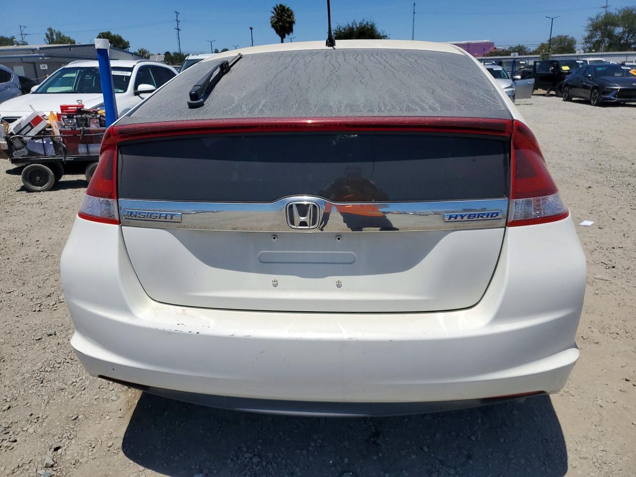 2012 Honda Insight White vin: JHMZE2H30CS003071
