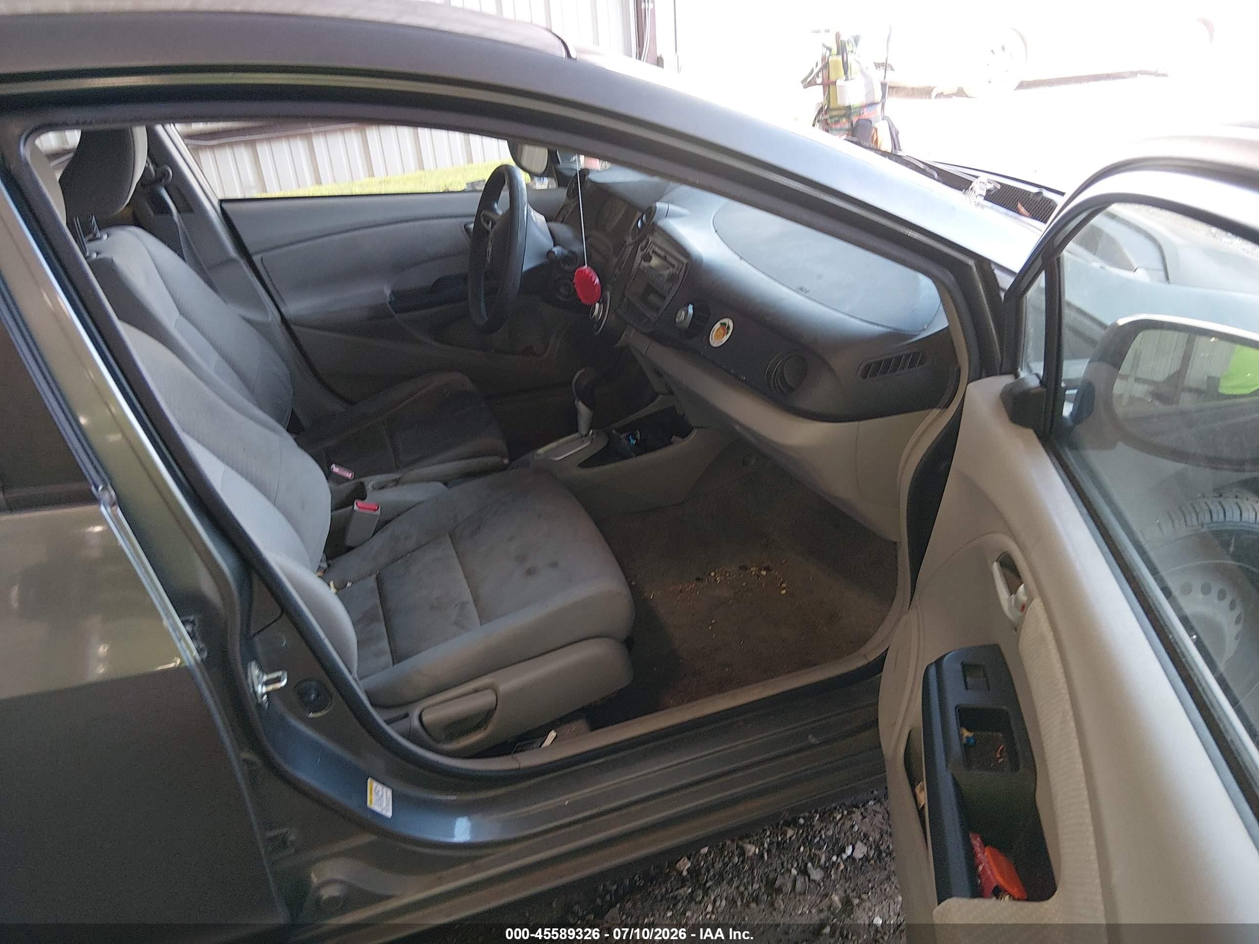 2012 Honda Insight   Gray vin: JHMZE2H30CS003913