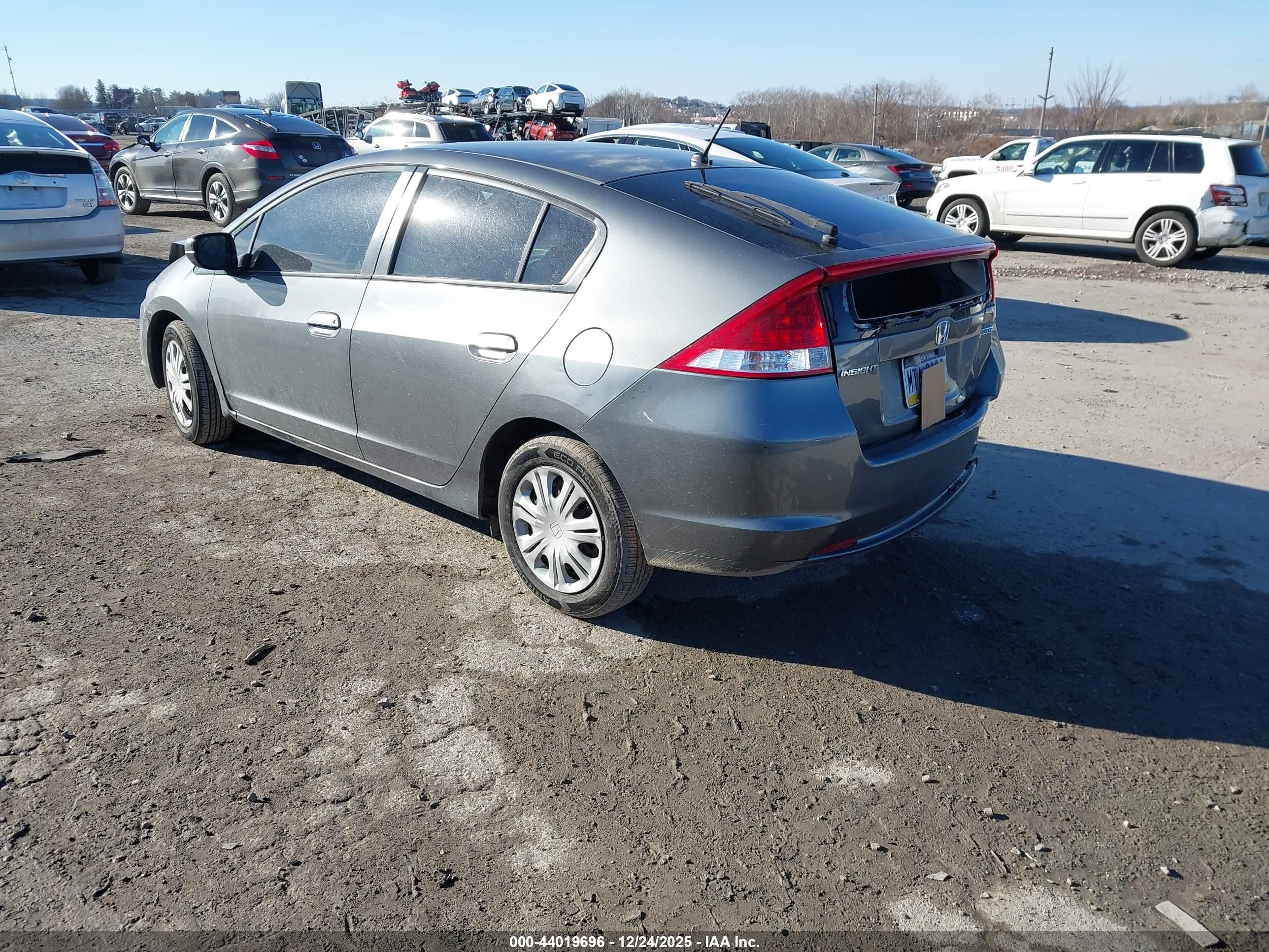 2011 Honda Insight   Gray vin: JHMZE2H31BS008200