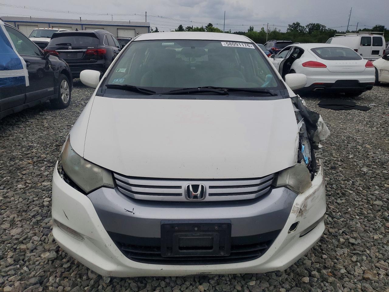 2011 Honda Insight White vin: JHMZE2H32BS007802