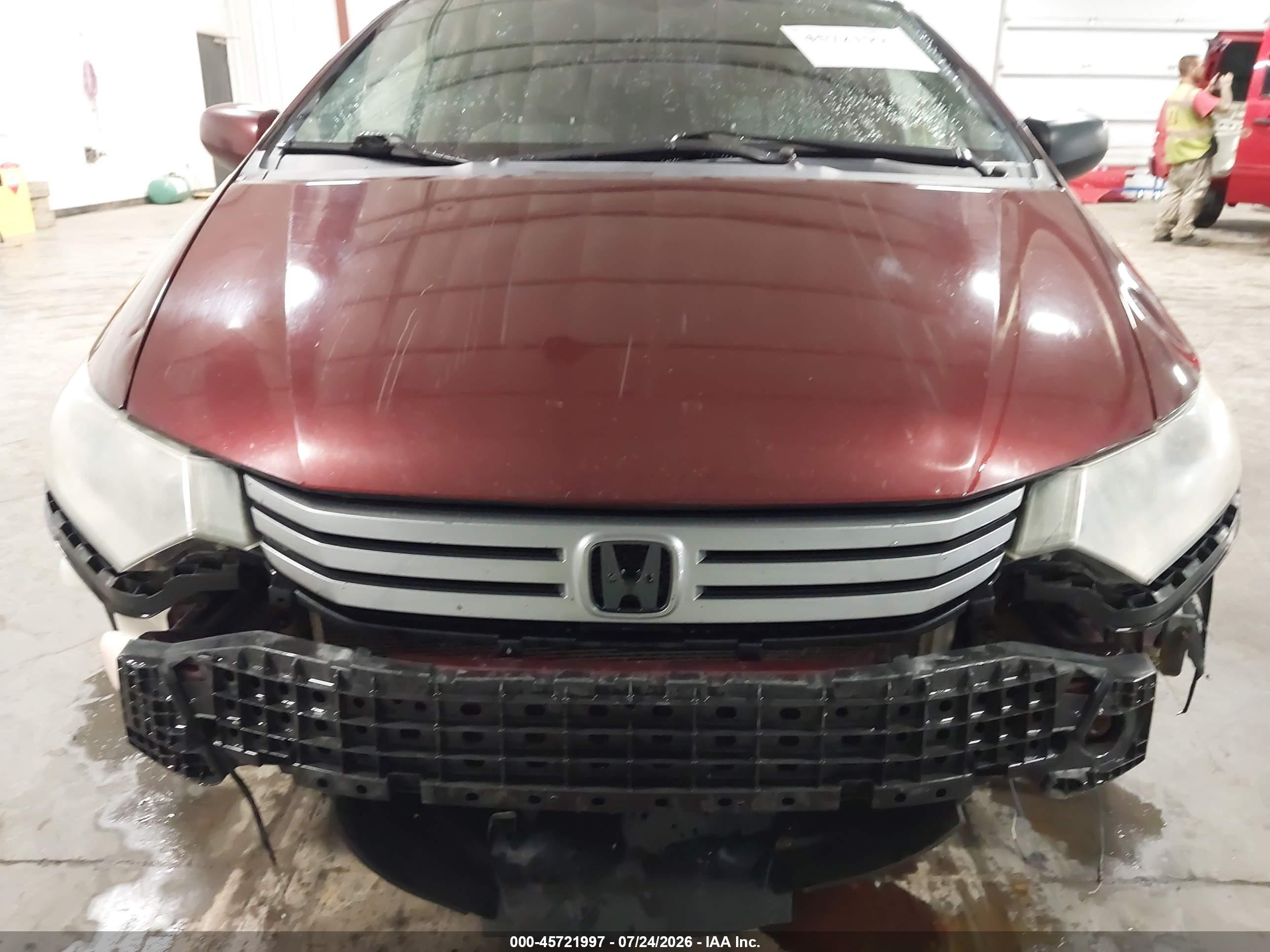 2011 Honda Insight   Red vin: JHMZE2H33BS005654