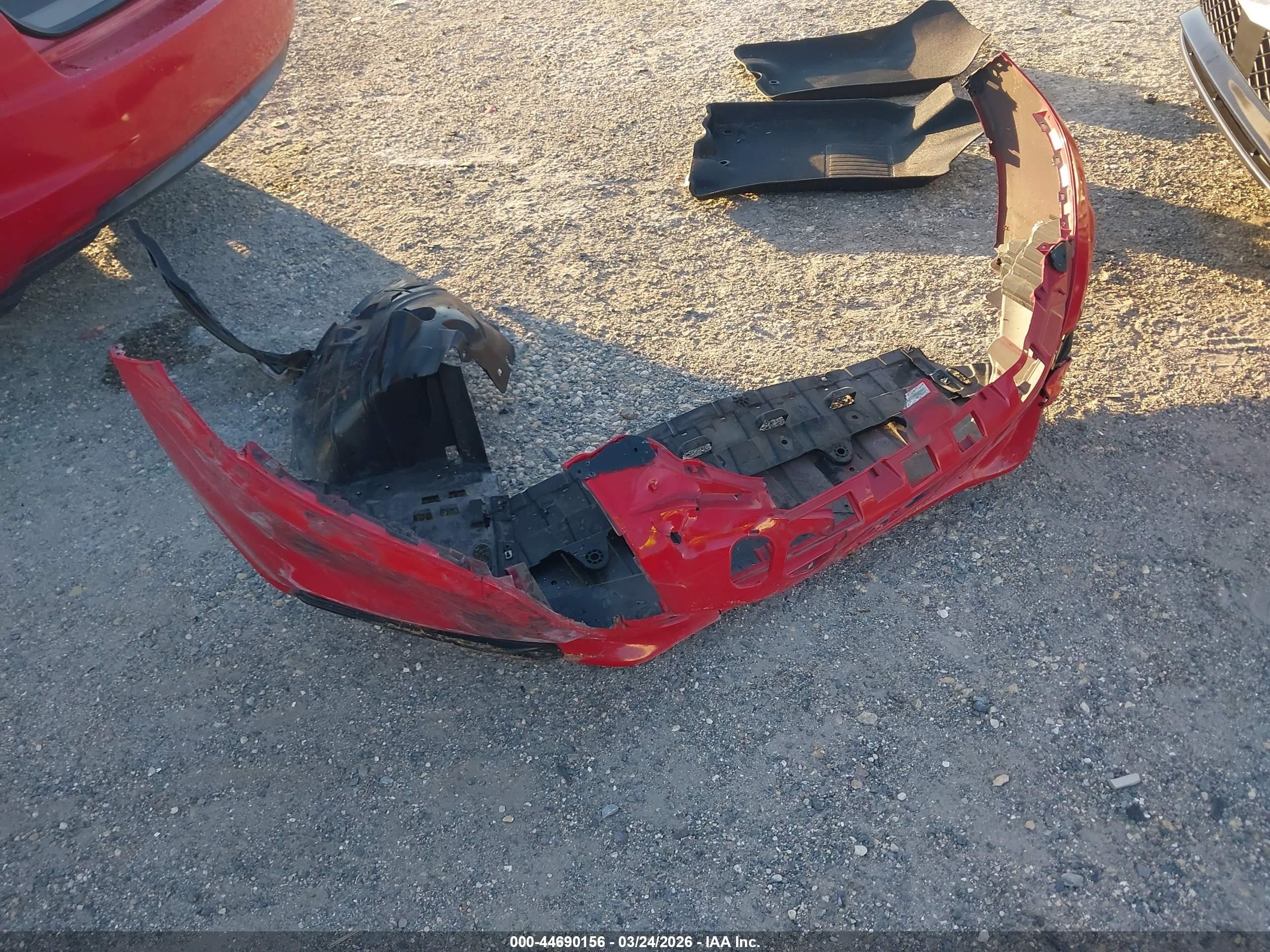 2012 Honda Insight   Red vin: JHMZE2H33CS000620