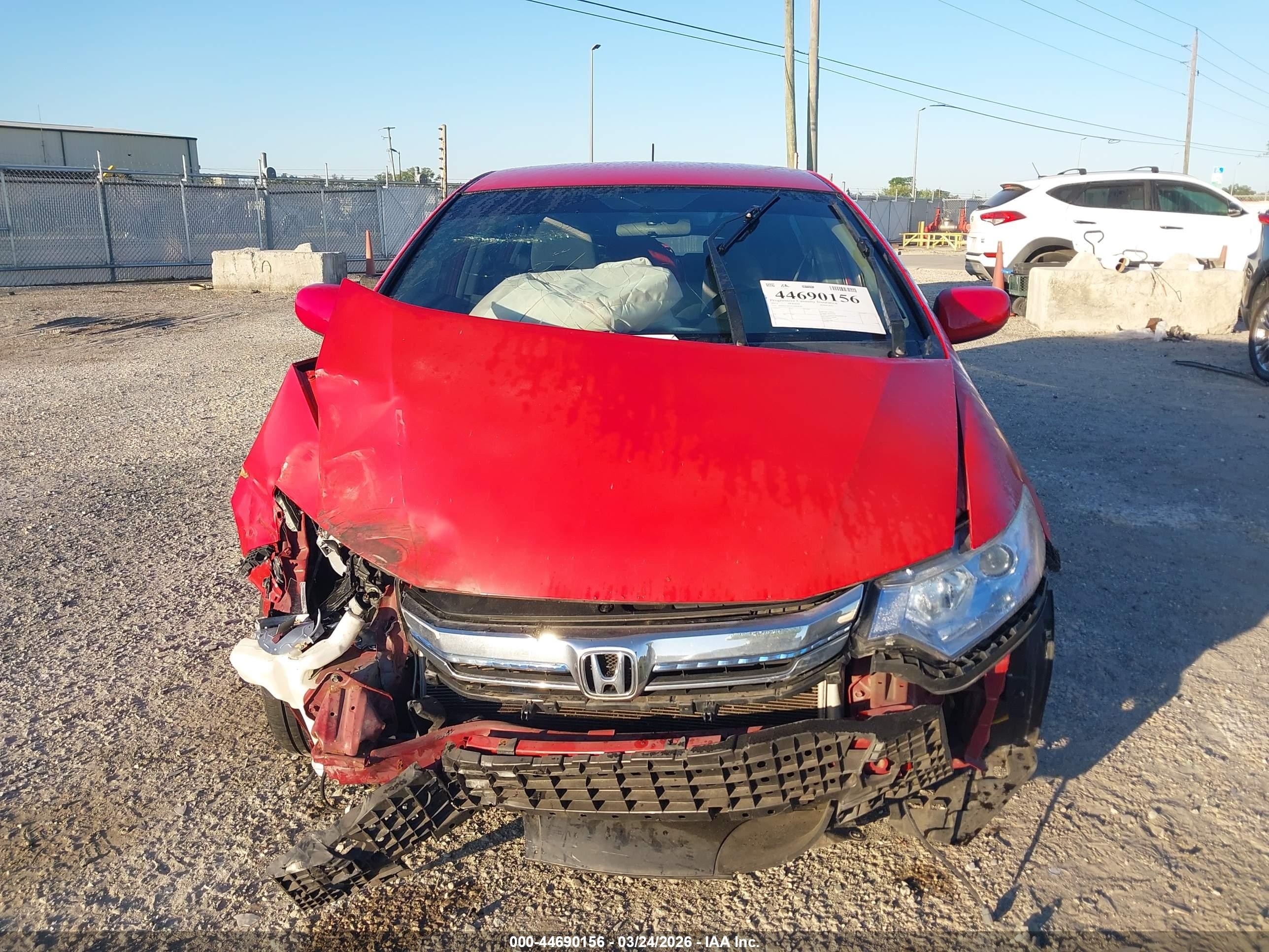 2012 Honda Insight   Red vin: JHMZE2H33CS000620