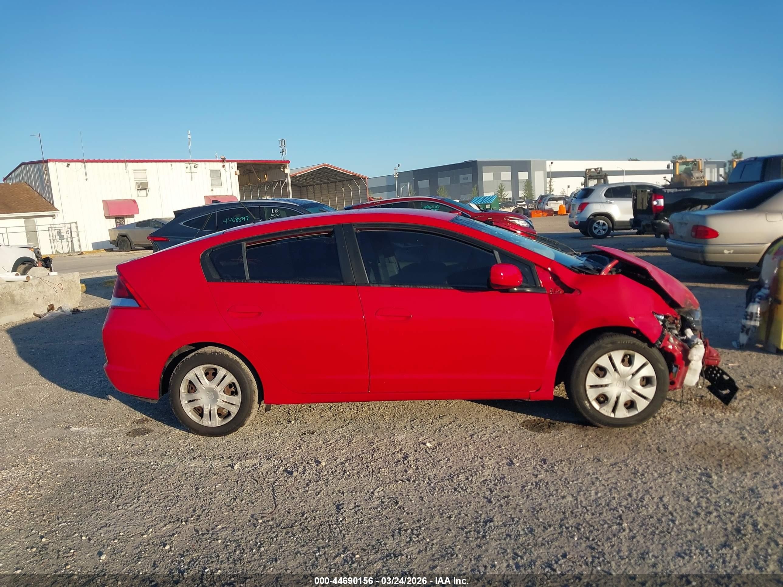 2012 Honda Insight   Red vin: JHMZE2H33CS000620