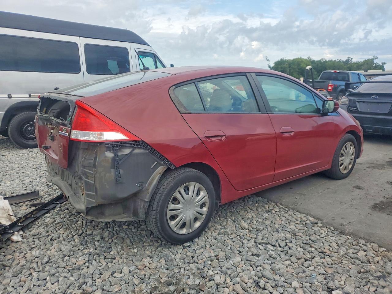 2011 Honda Insight Burgundy vin: JHMZE2H35BS003369