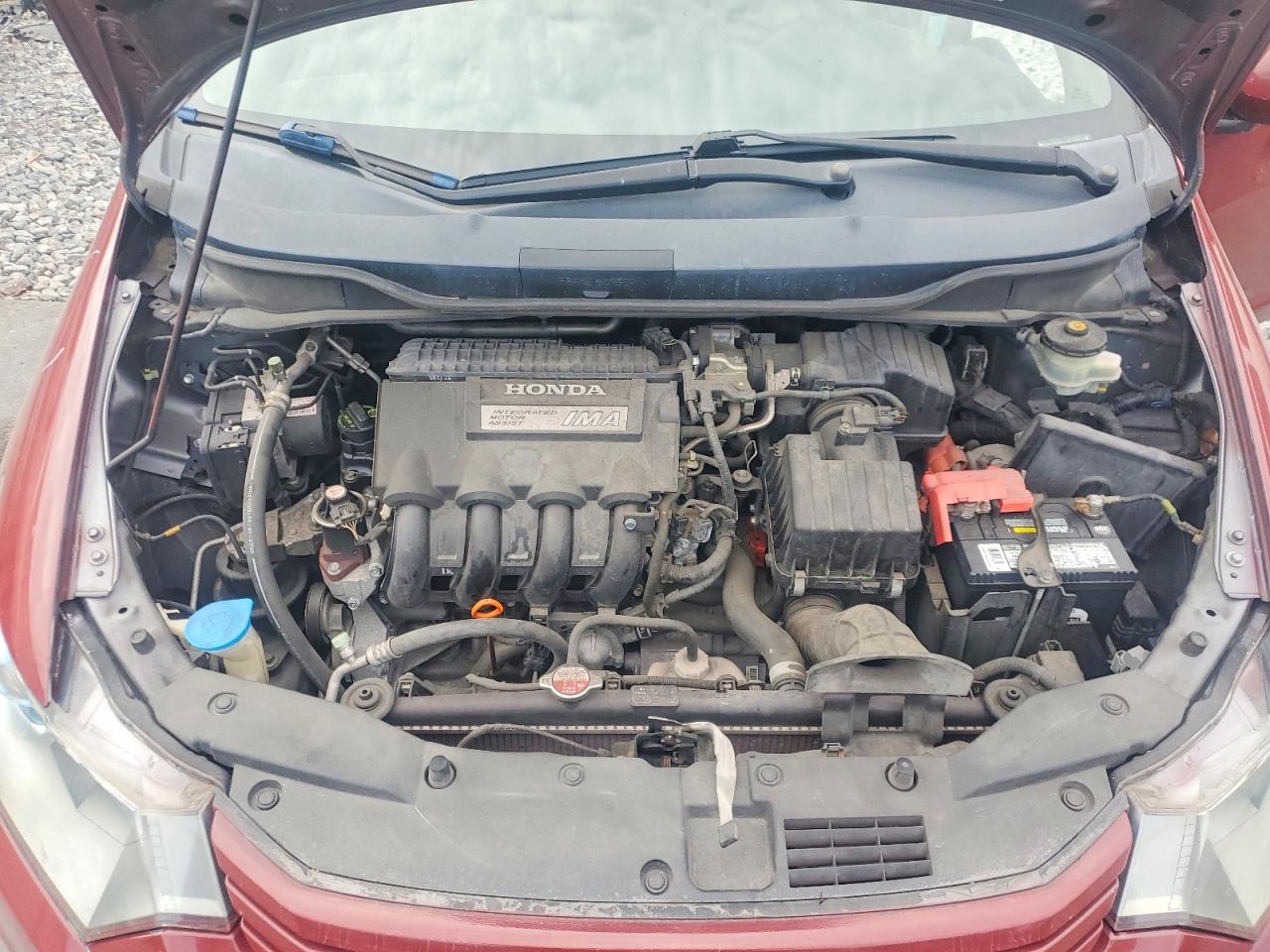 2011 Honda Insight Burgundy vin: JHMZE2H35BS003369