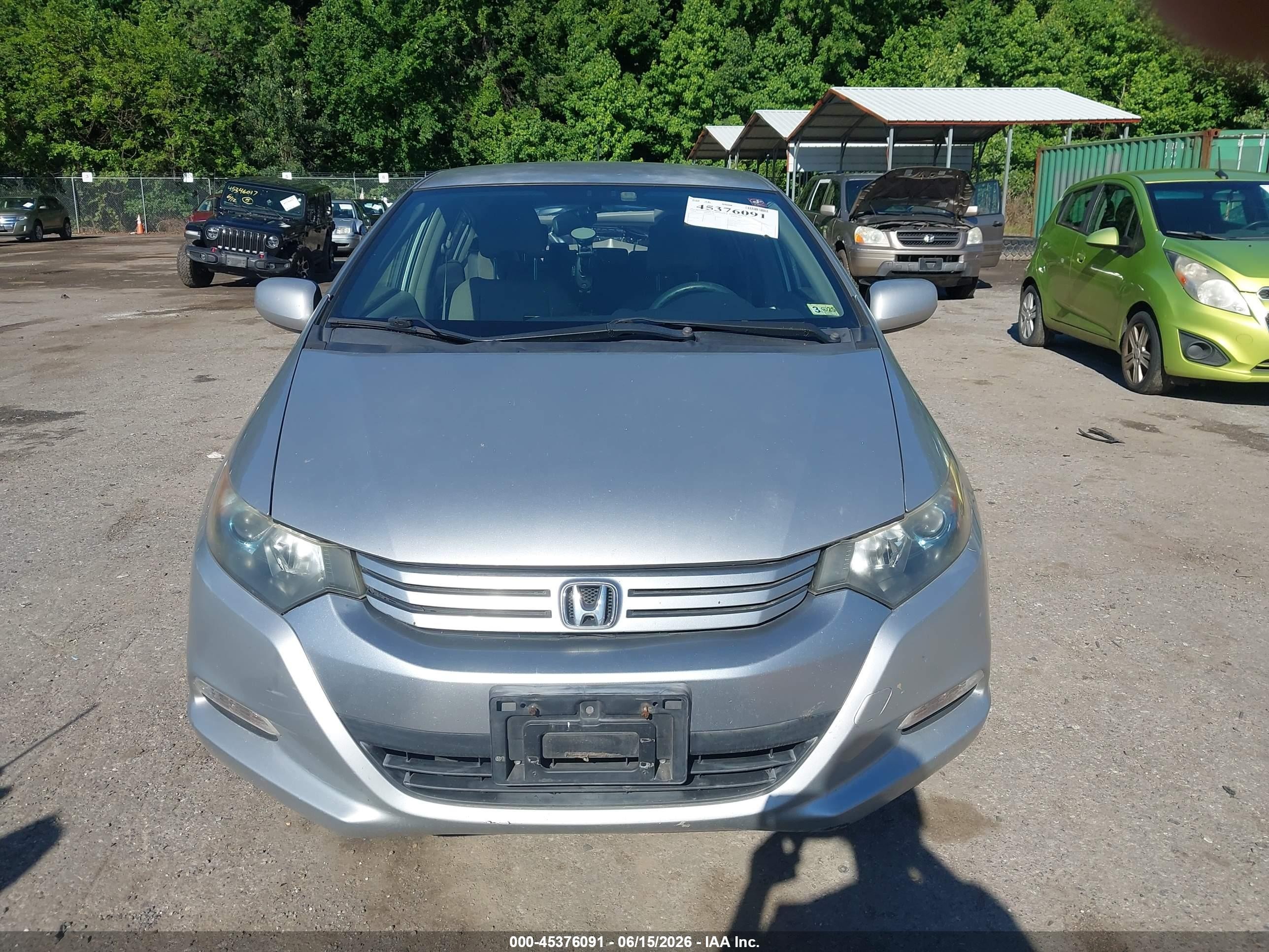 2010 Honda Insight Lx Silver vin: JHMZE2H50AS003747