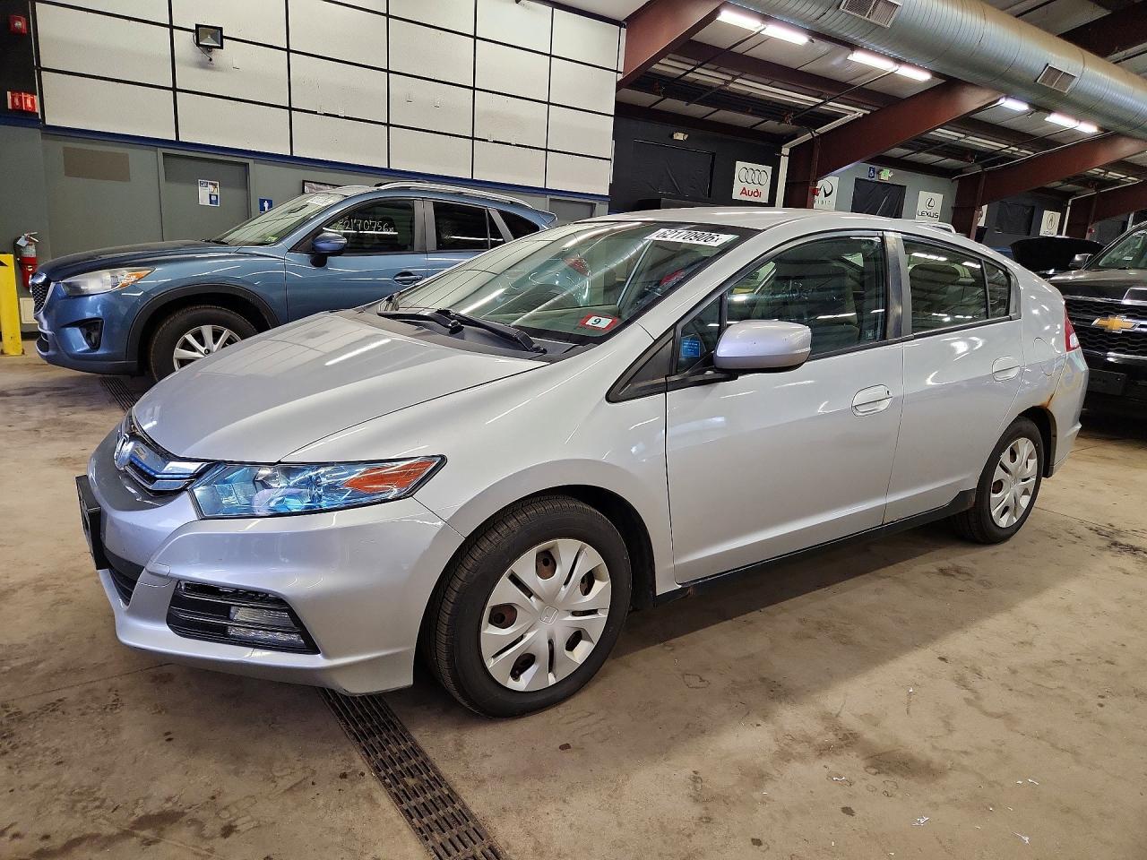 2014 Honda Insight Lx Silver vin: JHMZE2H50ES000191