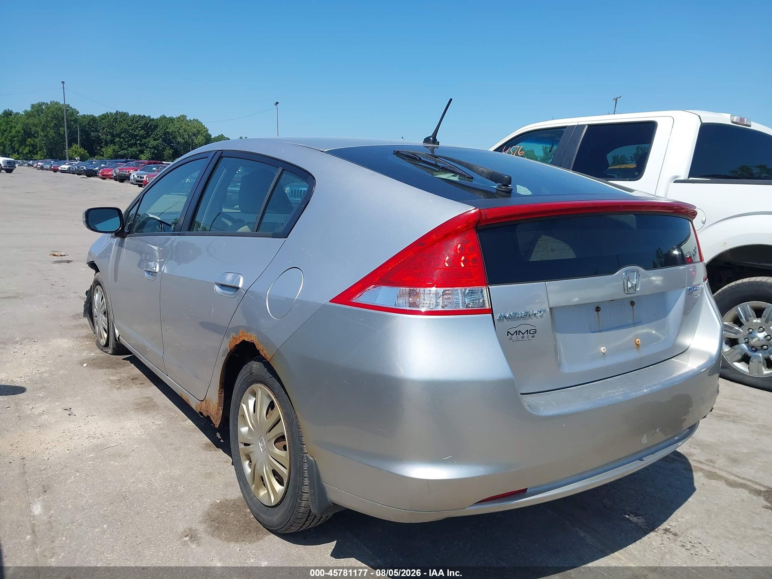 2010 Honda Insight Lx Silver vin: JHMZE2H51AS008200
