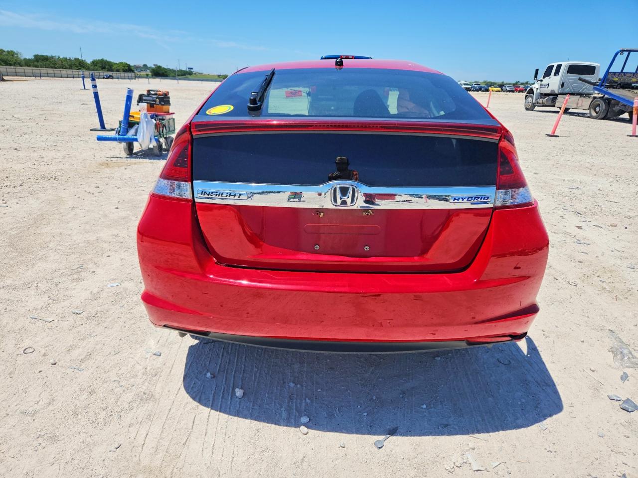2014 Honda Insight Lx Red vin: JHMZE2H51ES002838
