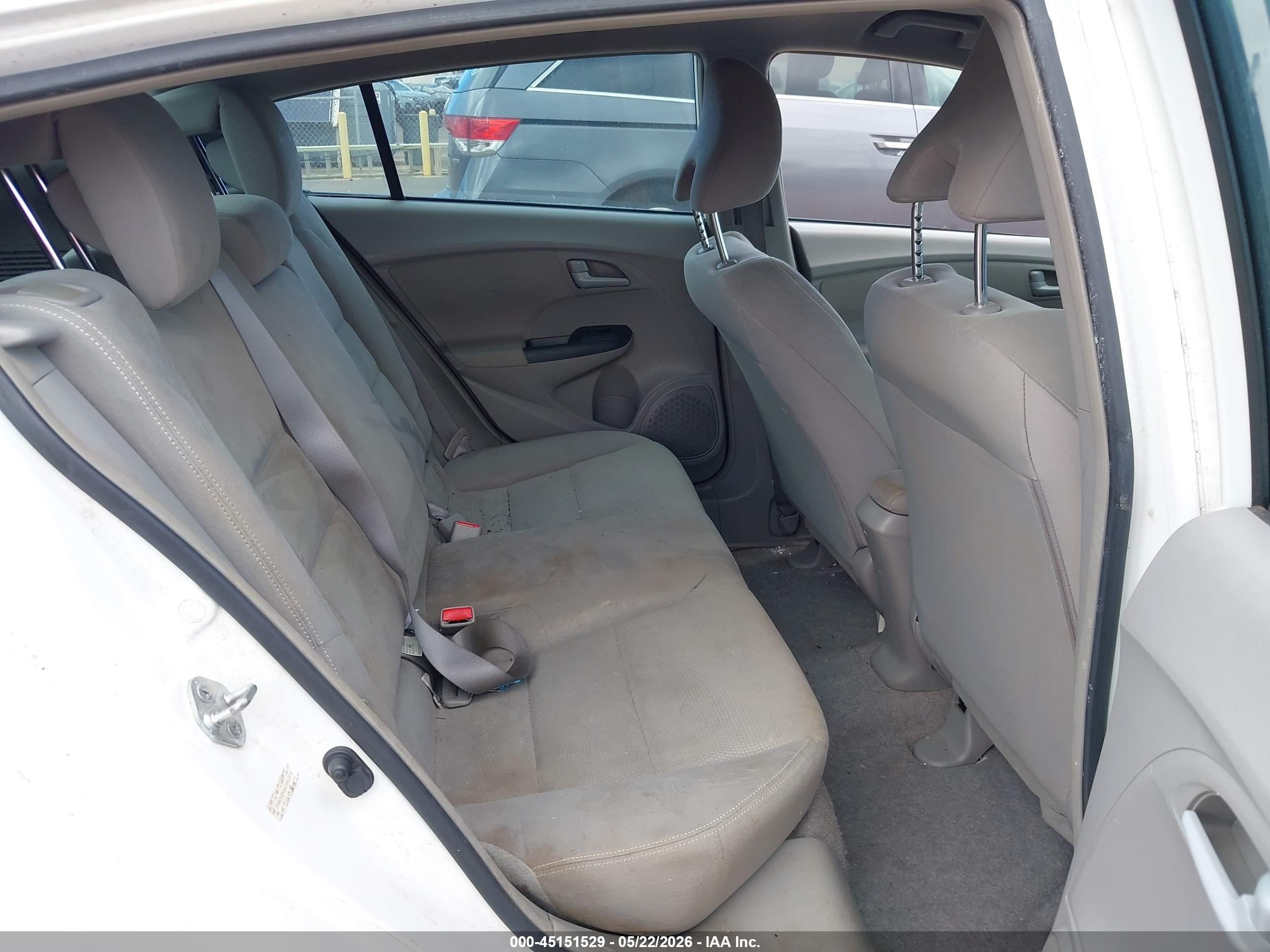2012 Honda Insight Lx White vin: JHMZE2H54CS002474
