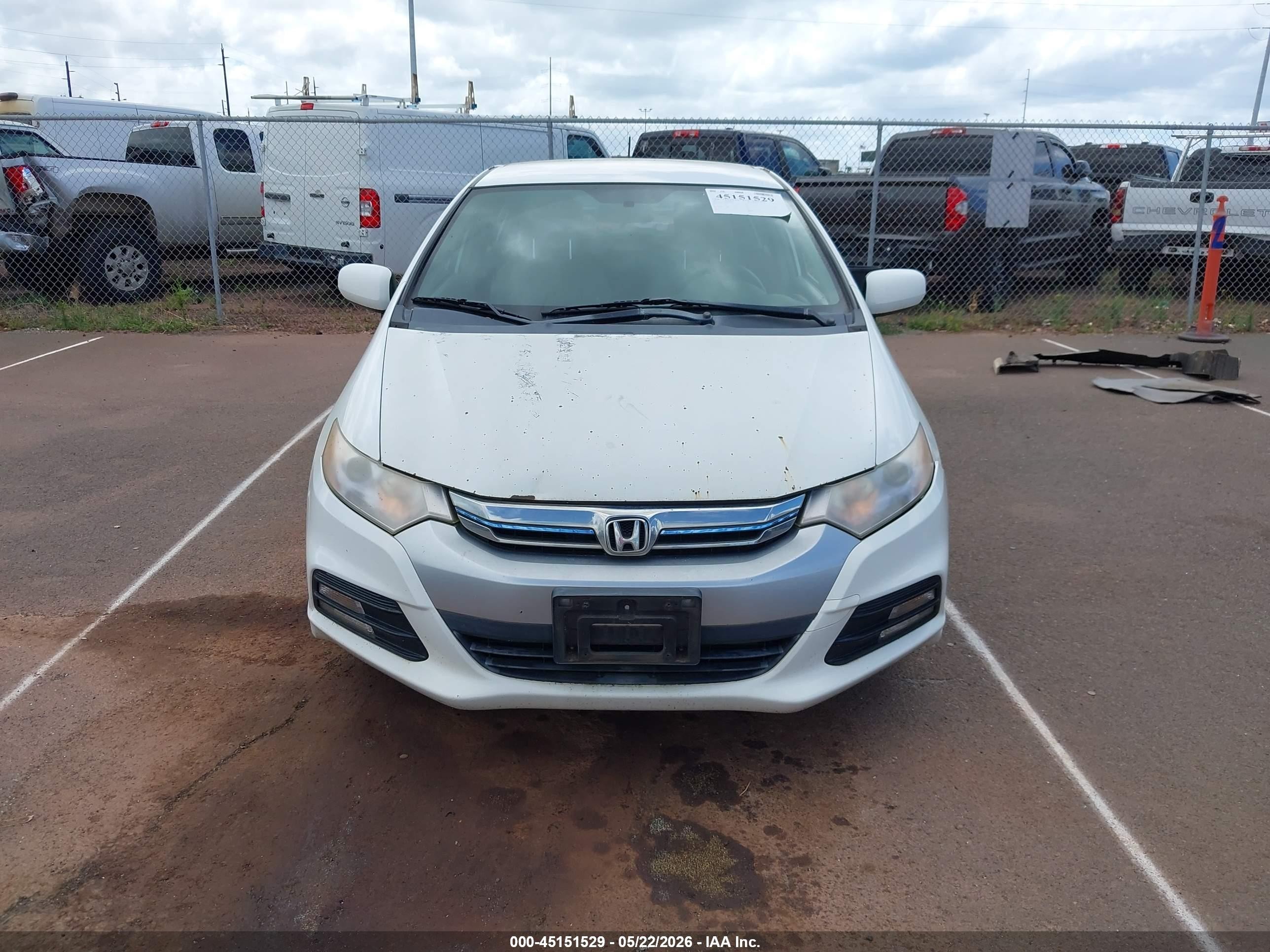 2012 Honda Insight Lx White vin: JHMZE2H54CS002474