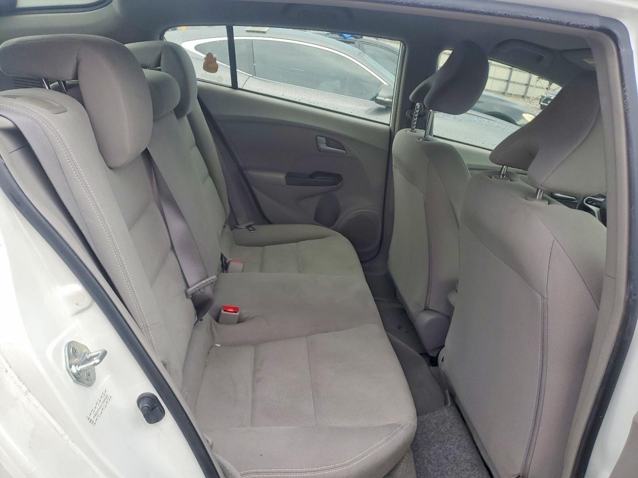 2013 Honda Insight Lx White vin: JHMZE2H54DS005926