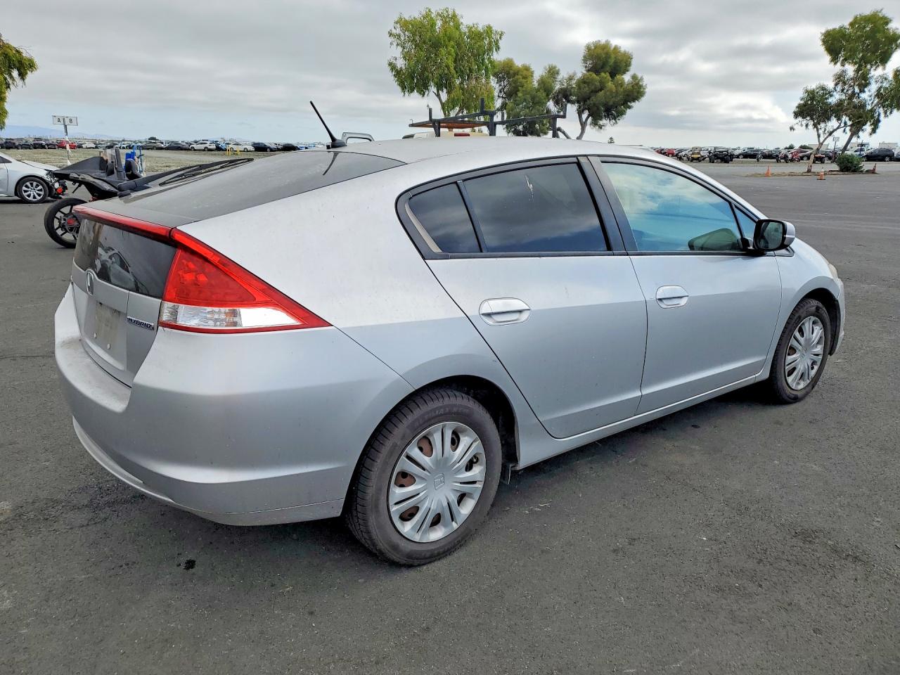 2010 Honda Insight Lx Silver vin: JHMZE2H55AS042012