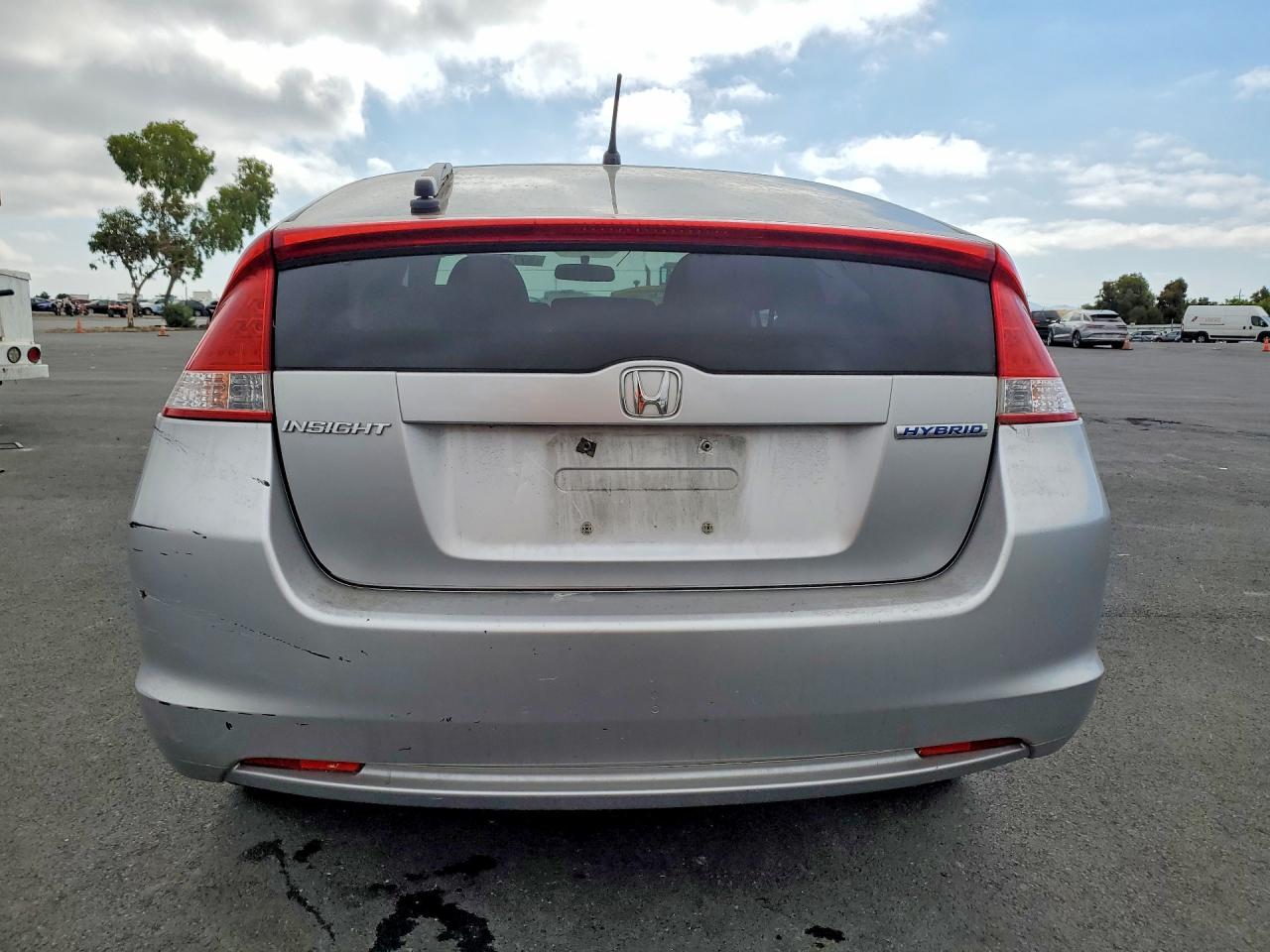 2010 Honda Insight Lx Silver vin: JHMZE2H55AS042012