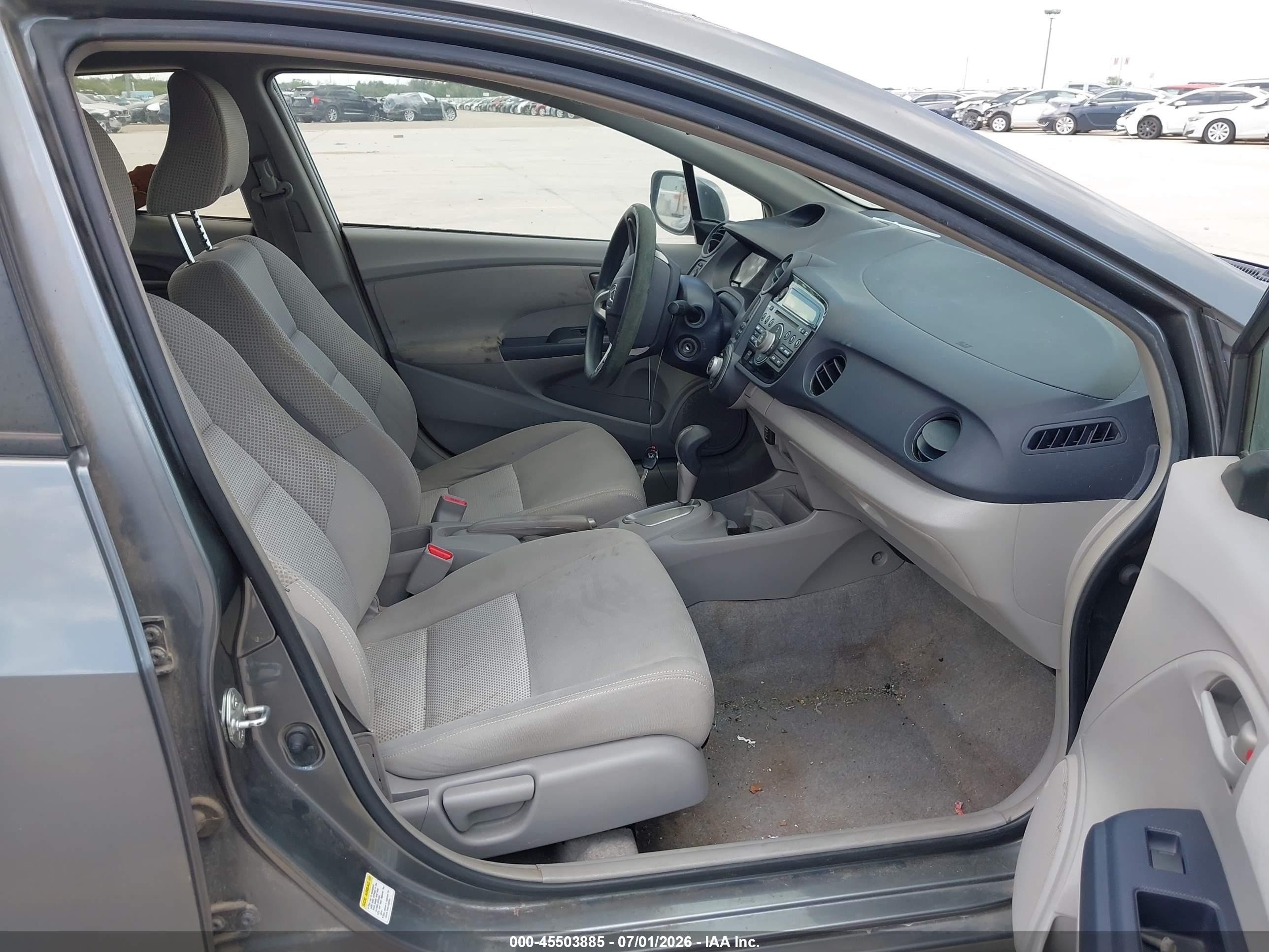 2010 Honda Insight Lx Gray vin: JHMZE2H56AS024313