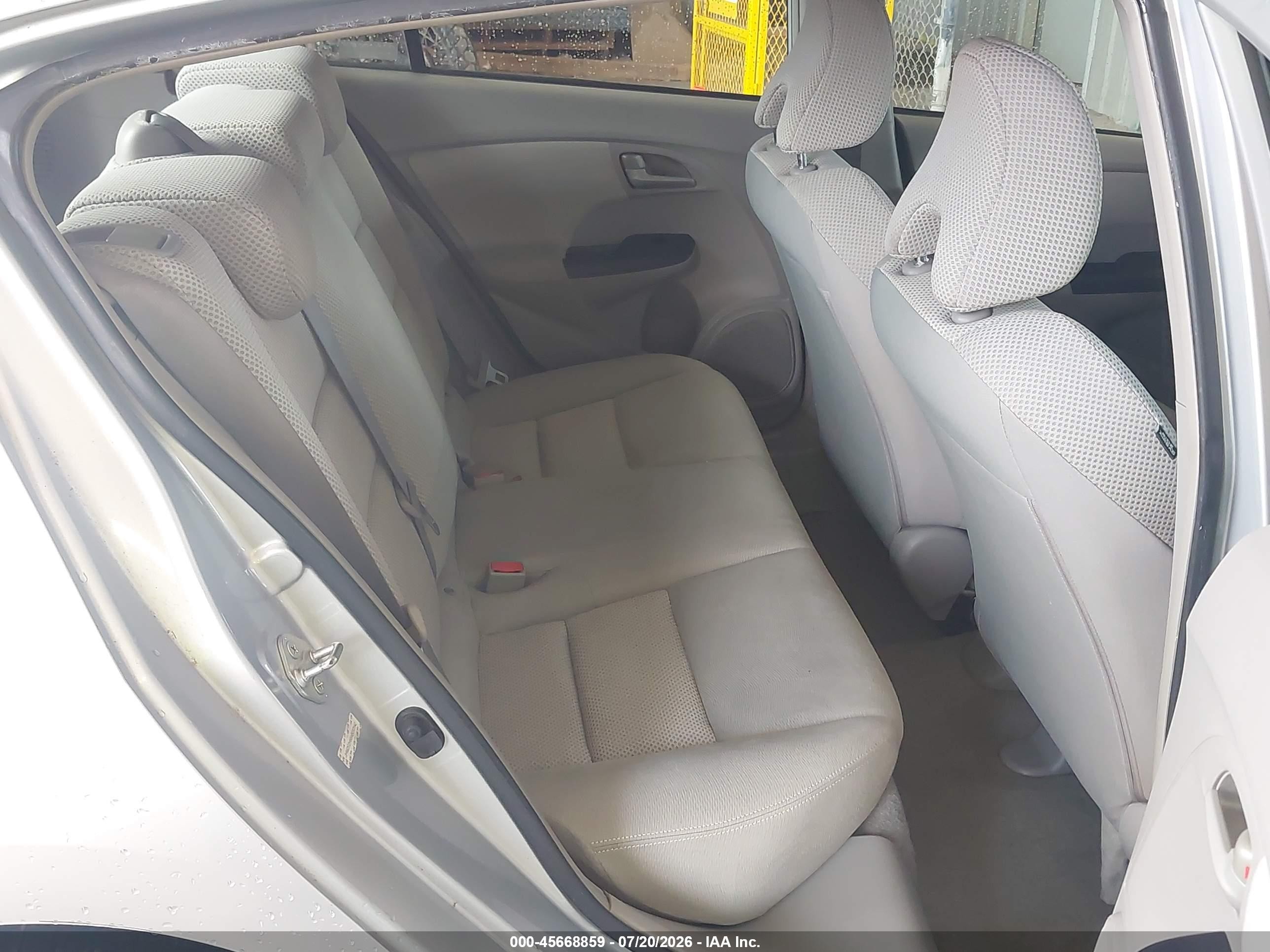 2010 Honda Insight Lx Silver vin: JHMZE2H56AS033142