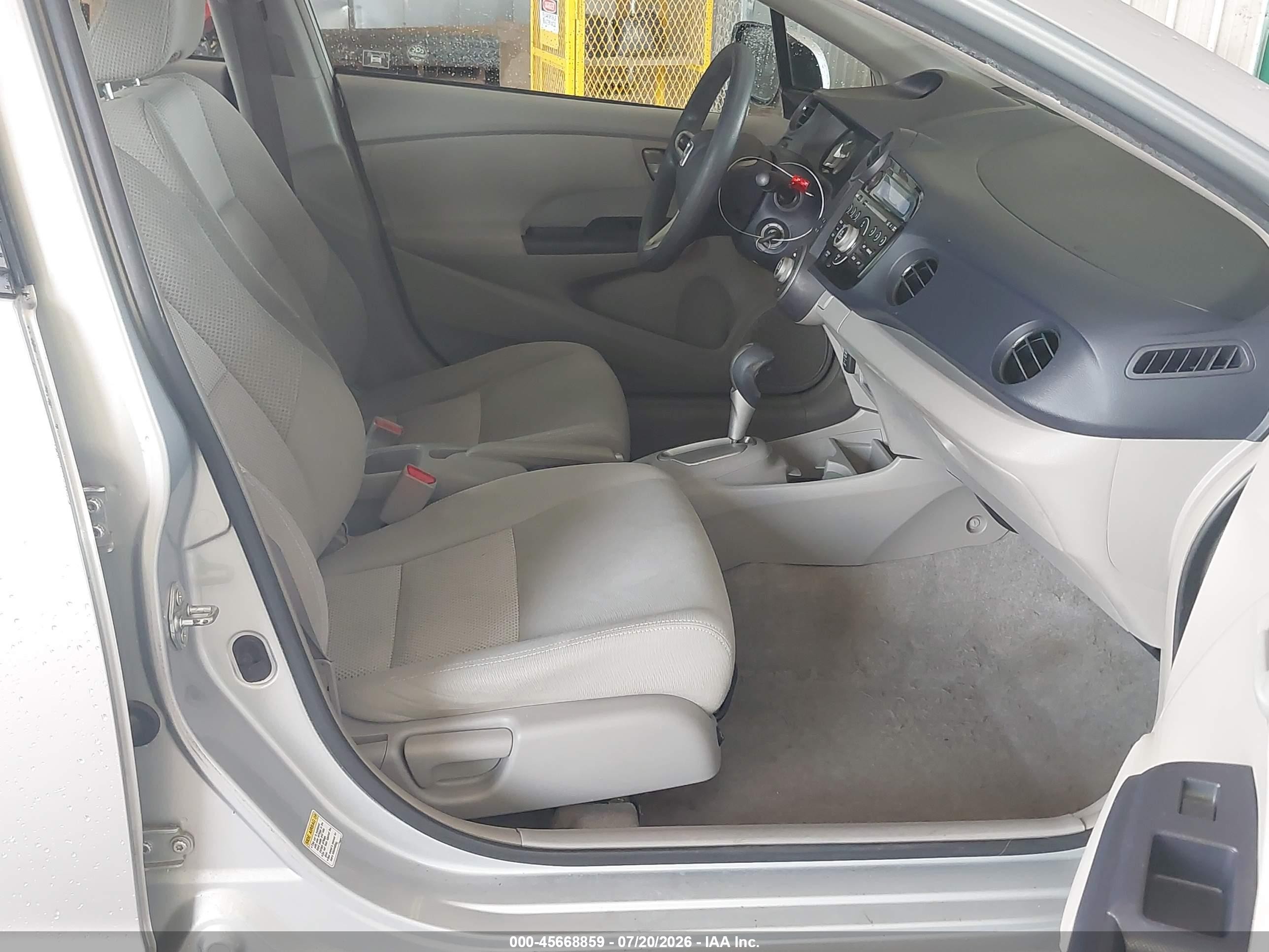 2010 Honda Insight Lx Silver vin: JHMZE2H56AS033142