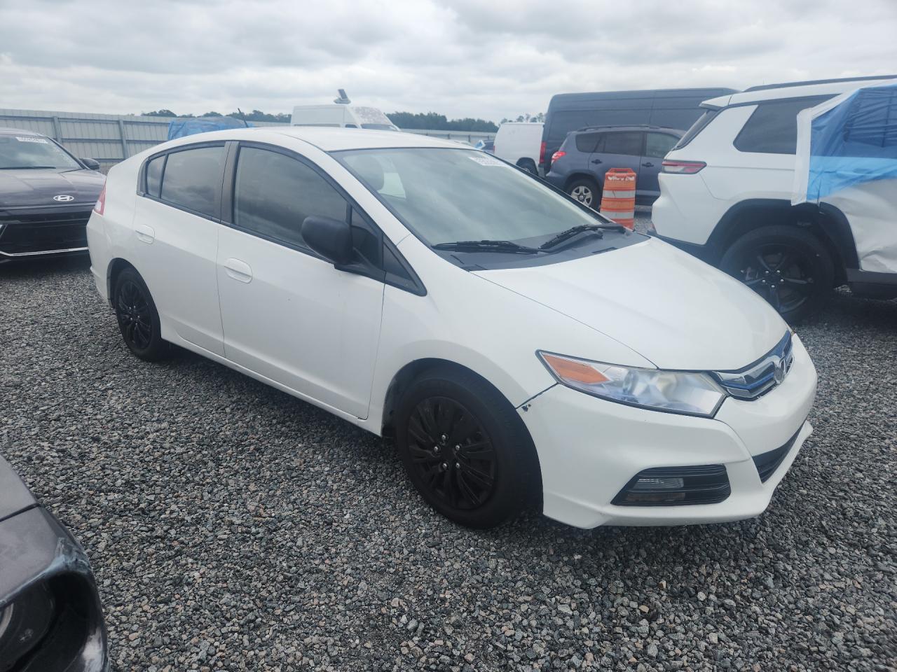 2014 Honda Insight Lx White vin: JHMZE2H56ES000101