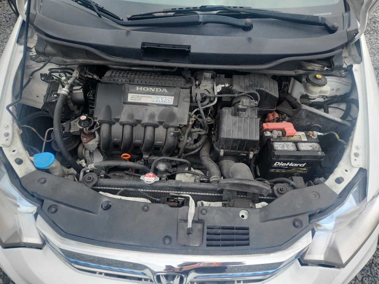 2014 Honda Insight Lx White vin: JHMZE2H56ES000101
