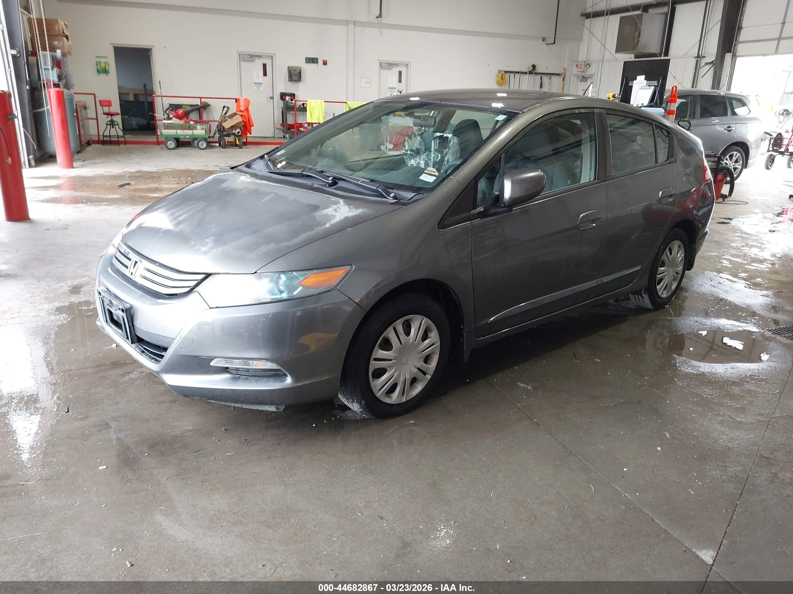 2010 Honda Insight Lx Gray vin: JHMZE2H58AS012146