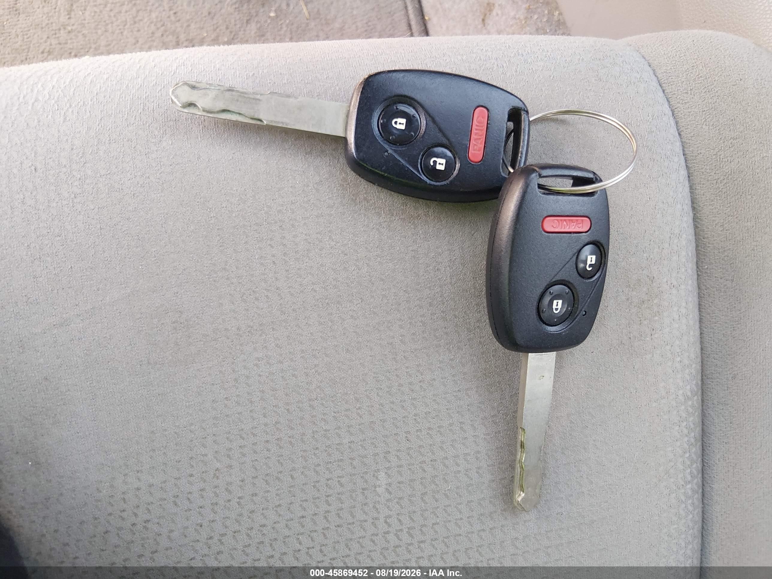 2012 Honda Insight Lx Серебряный vin: JHMZE2H59CS002602