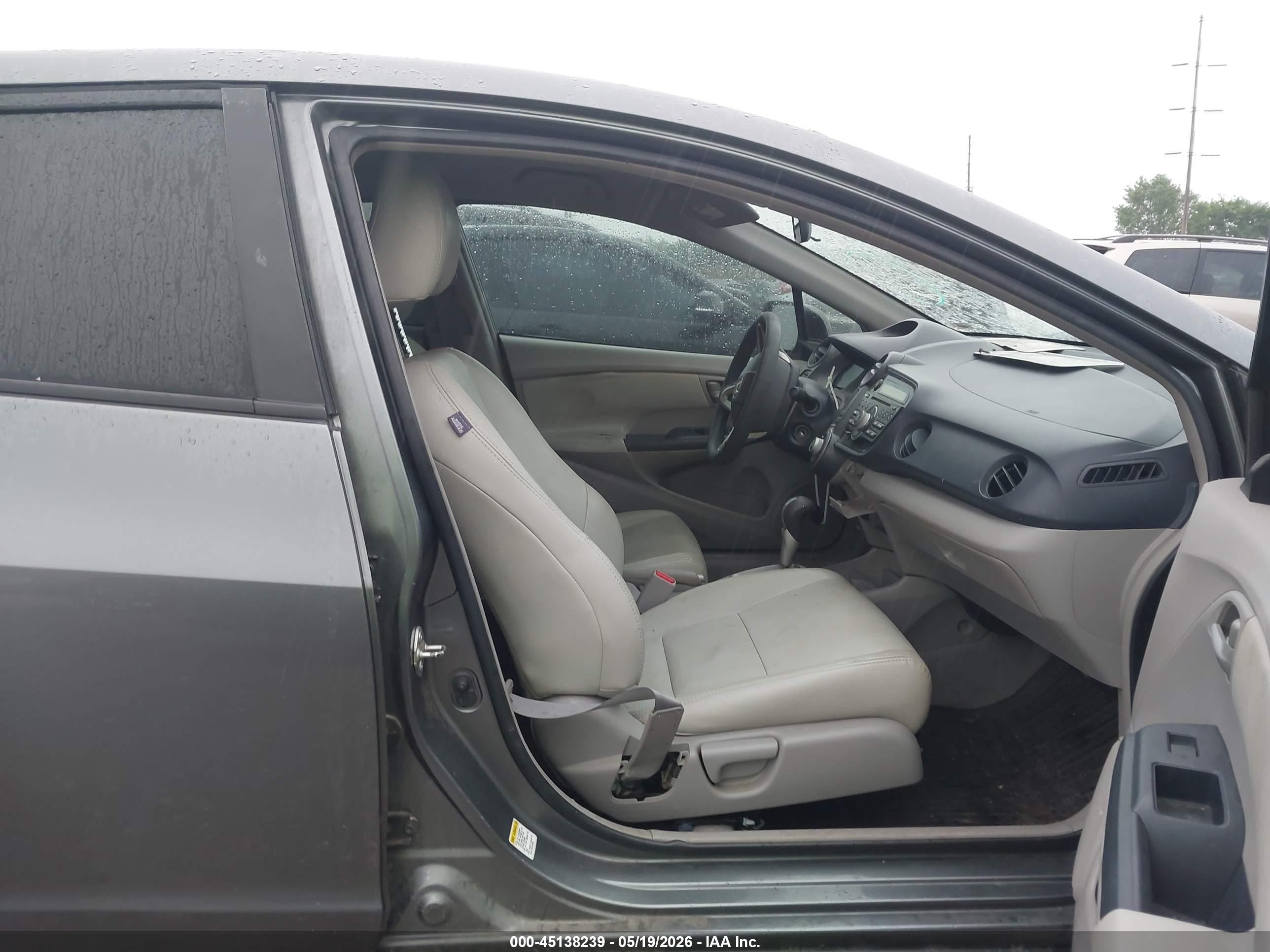2010 Honda Insight Lx Gray vin: JHMZE2H5XAS002458
