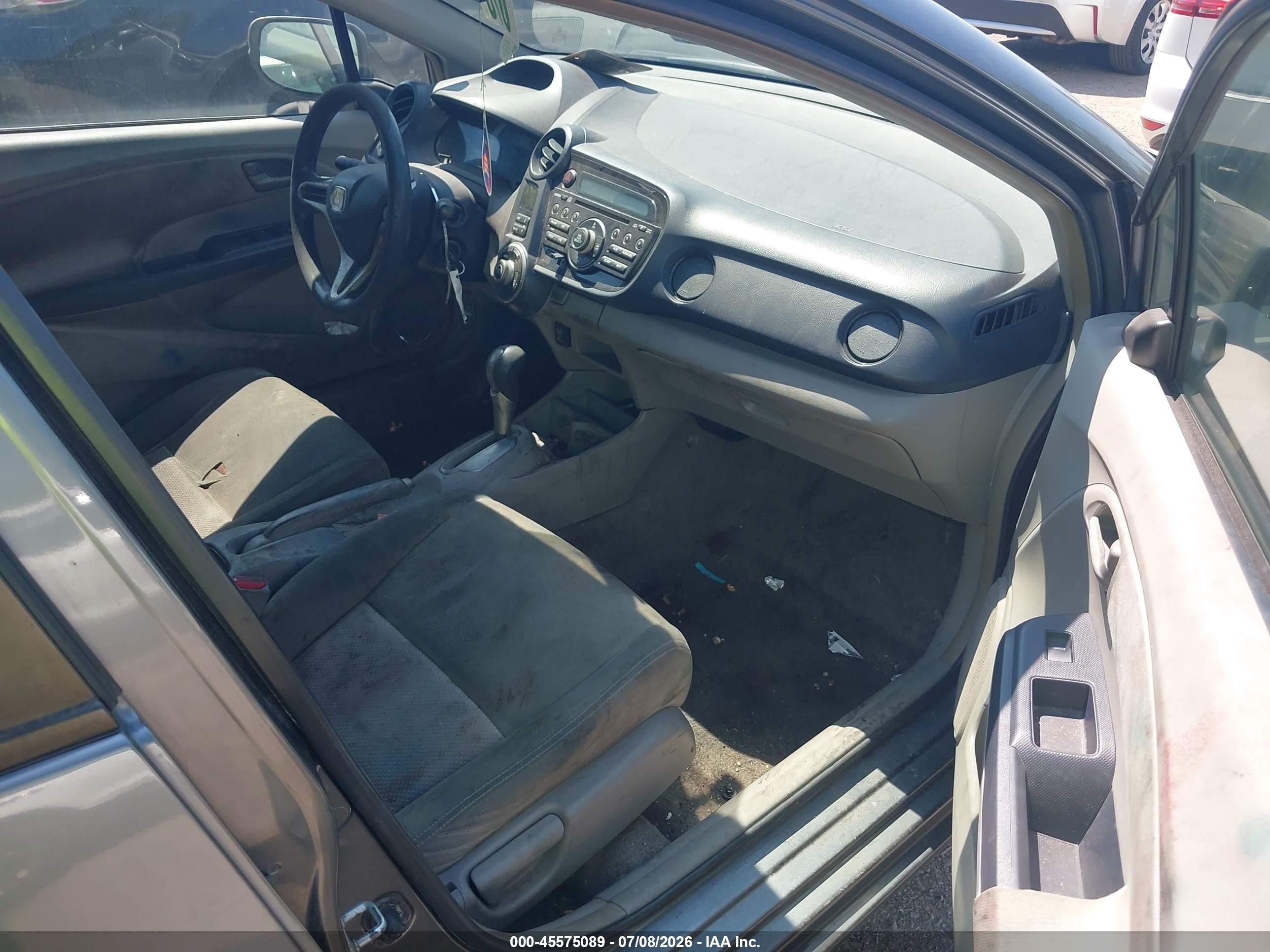 2010 Honda Insight Lx Silver vin: JHMZE2H5XAS008731