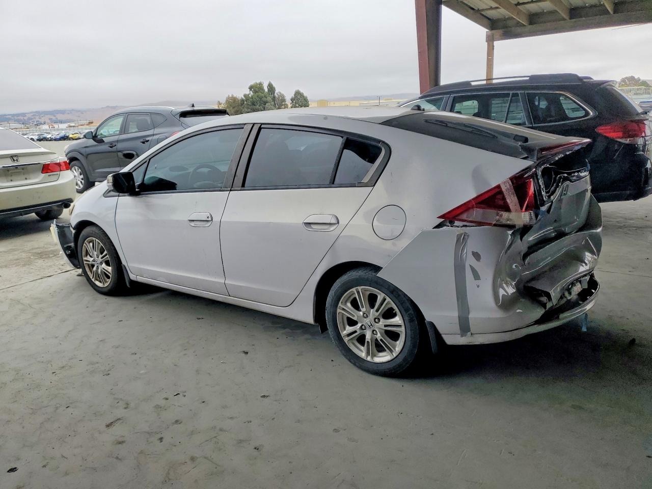 2010 Honda Insight White vin: JHMZE2H72AS007073