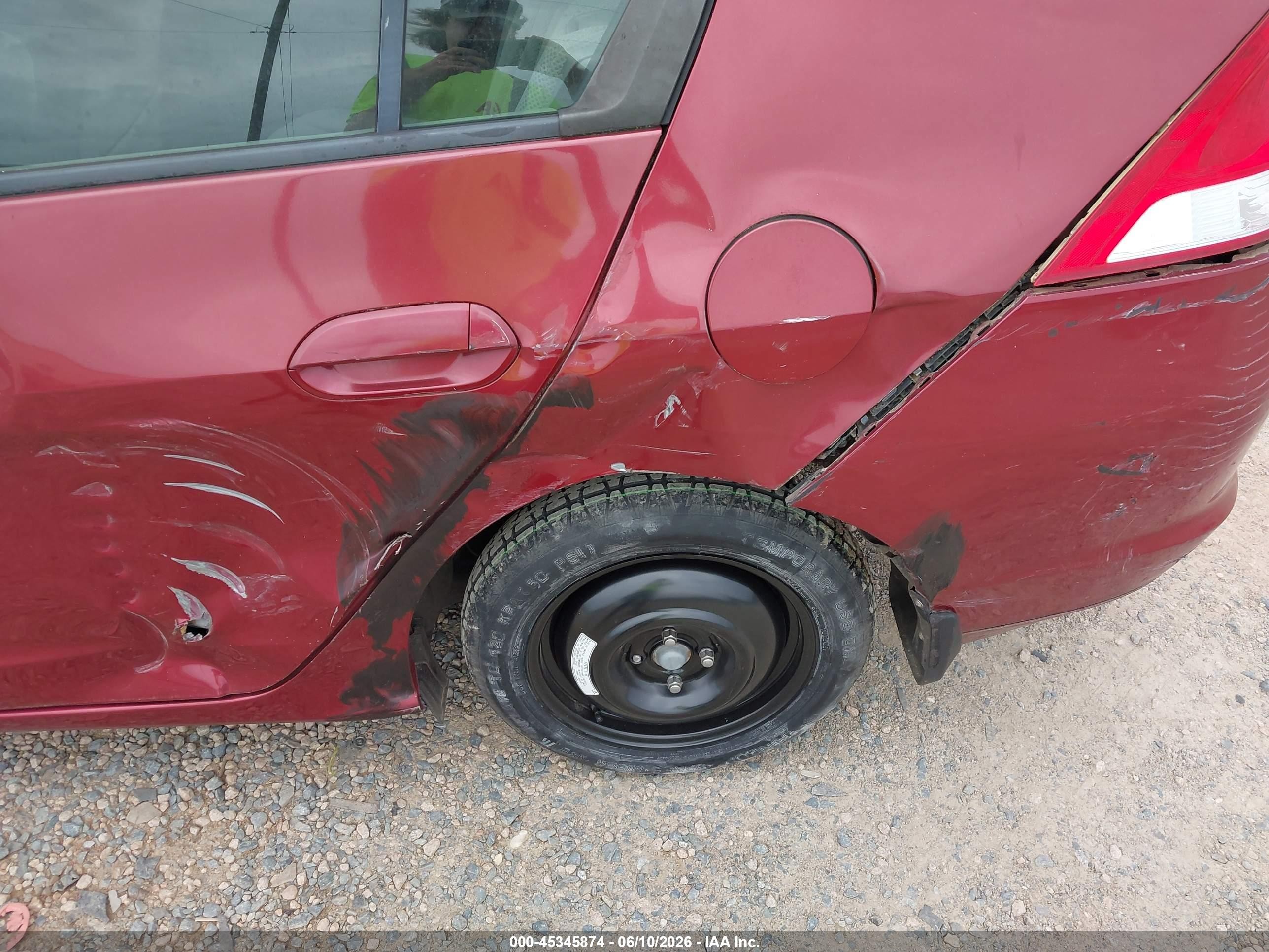 2010 Honda Insight Ex Red vin: JHMZE2H72AS019935
