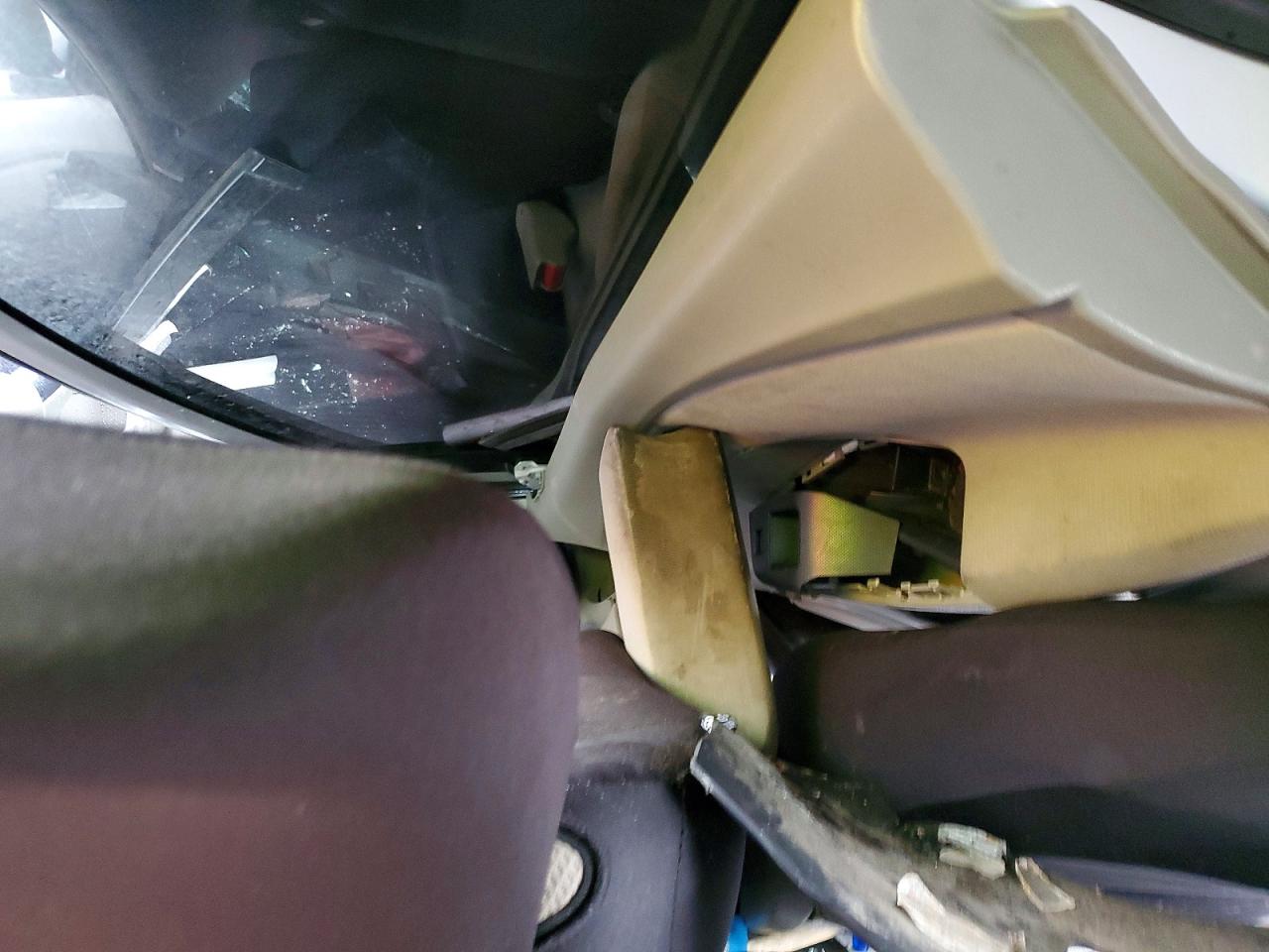 2010 Honda Insight Ex Белый vin: JHMZE2H73AS012881