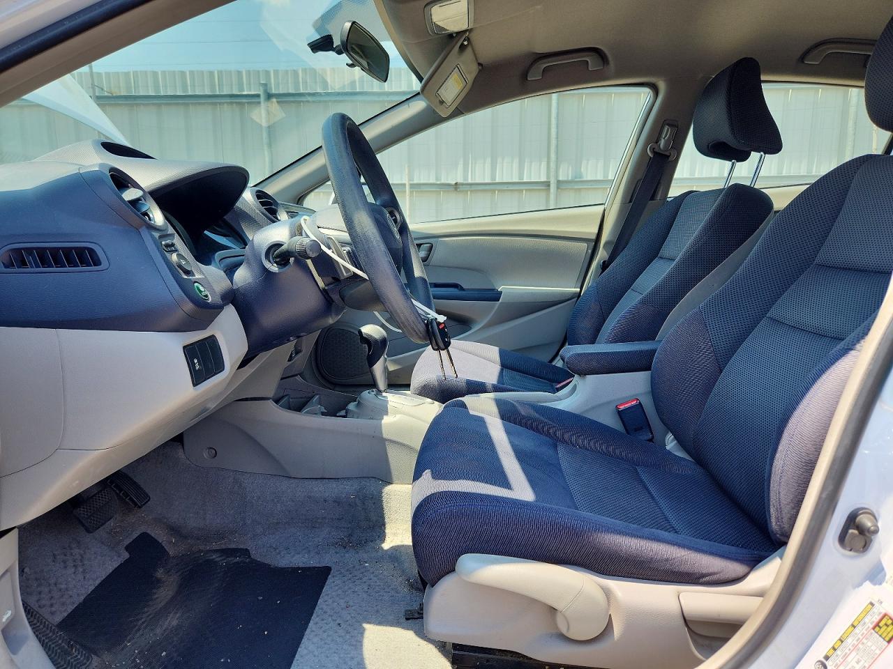2010 Honda Insight Ex White vin: JHMZE2H74AS029785