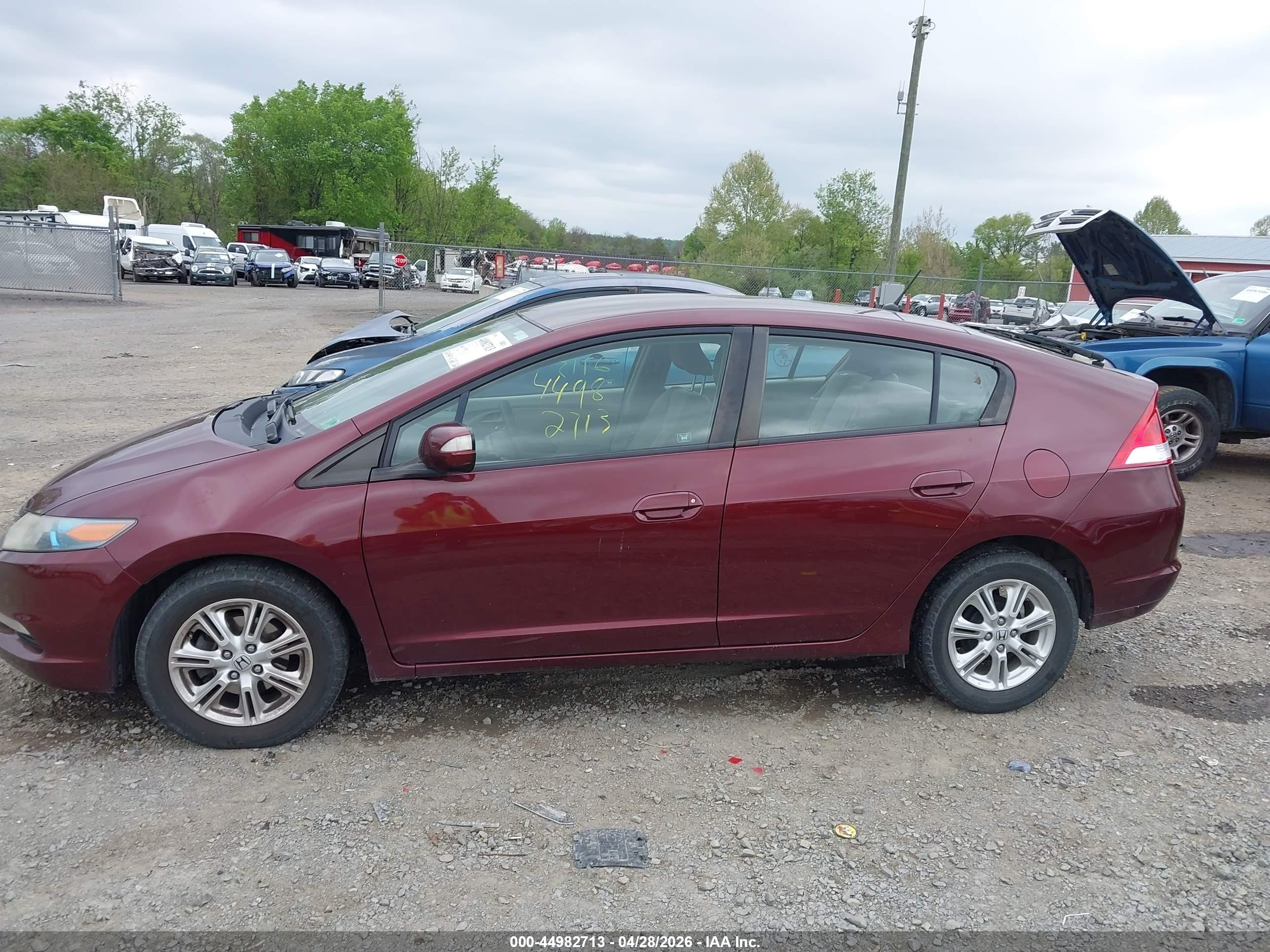 2011 Honda Insight Ex Темно-бордовый vin: JHMZE2H76BS005814