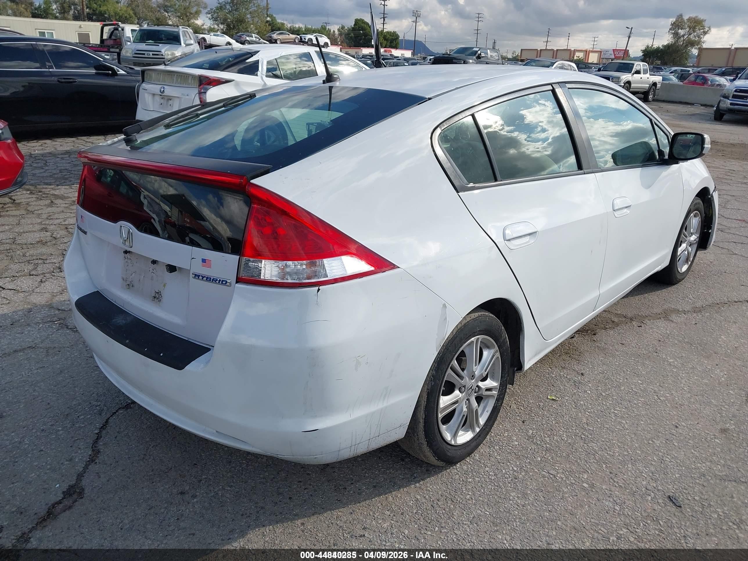 2010 Honda Insight Ex White vin: JHMZE2H77AS009062