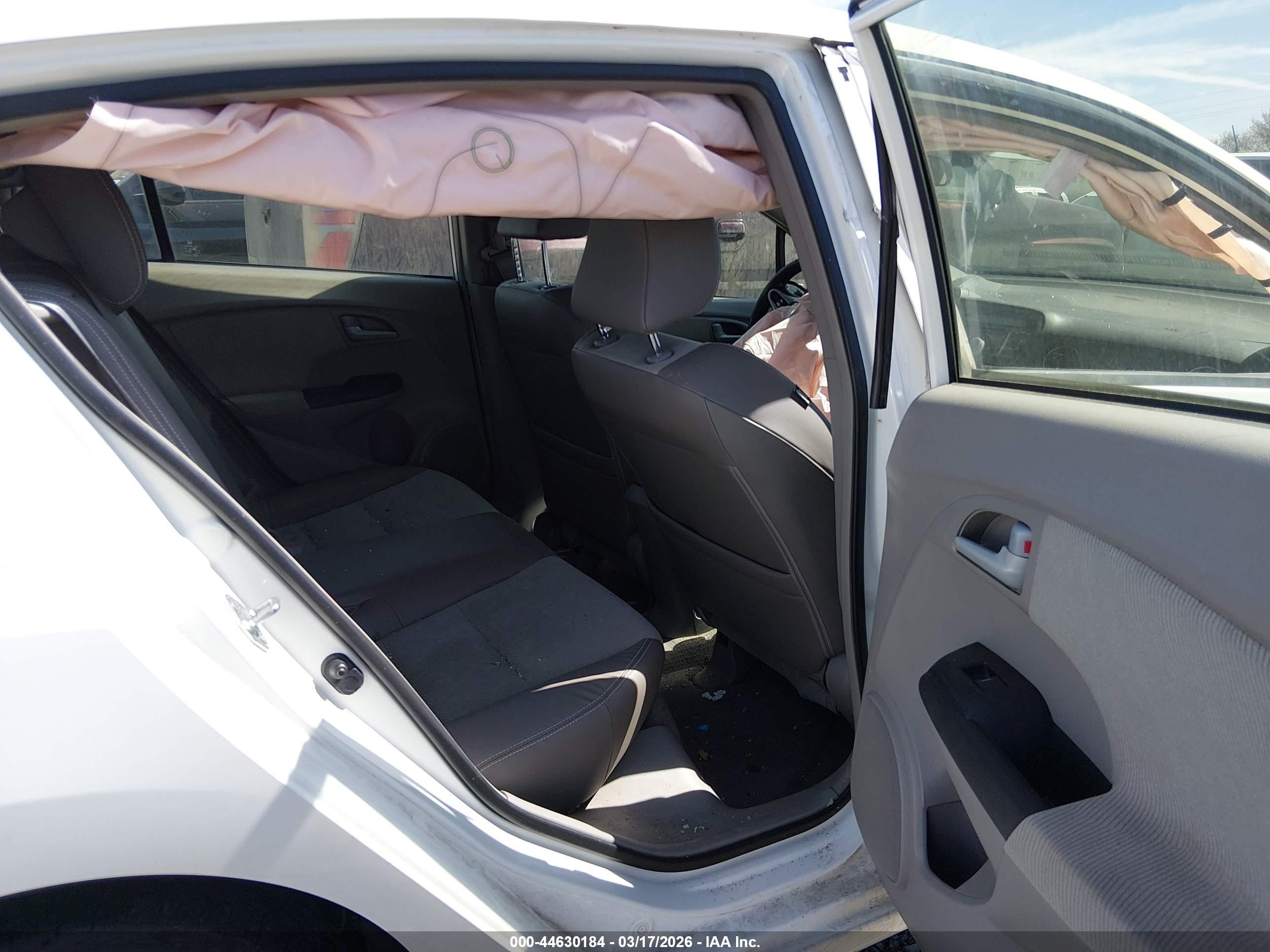2013 Honda Insight Ex White vin: JHMZE2H78DS006854