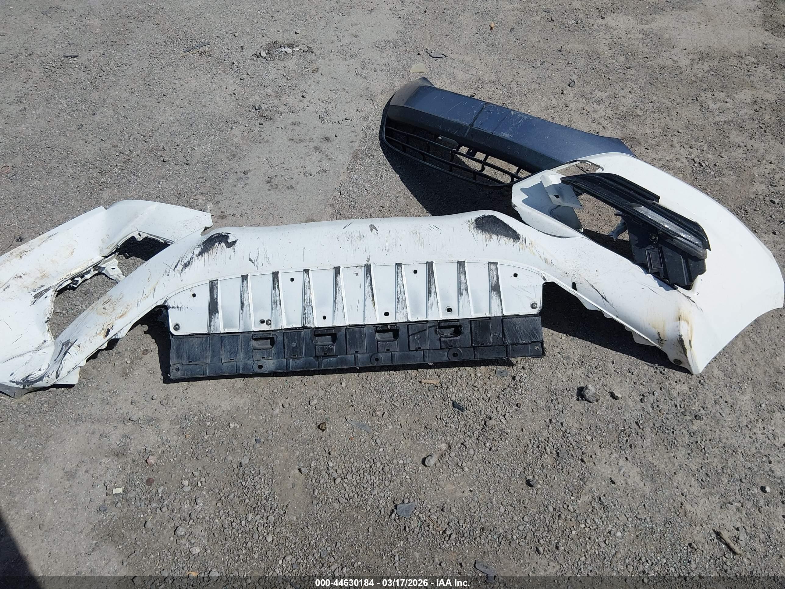 2013 Honda Insight Ex White vin: JHMZE2H78DS006854