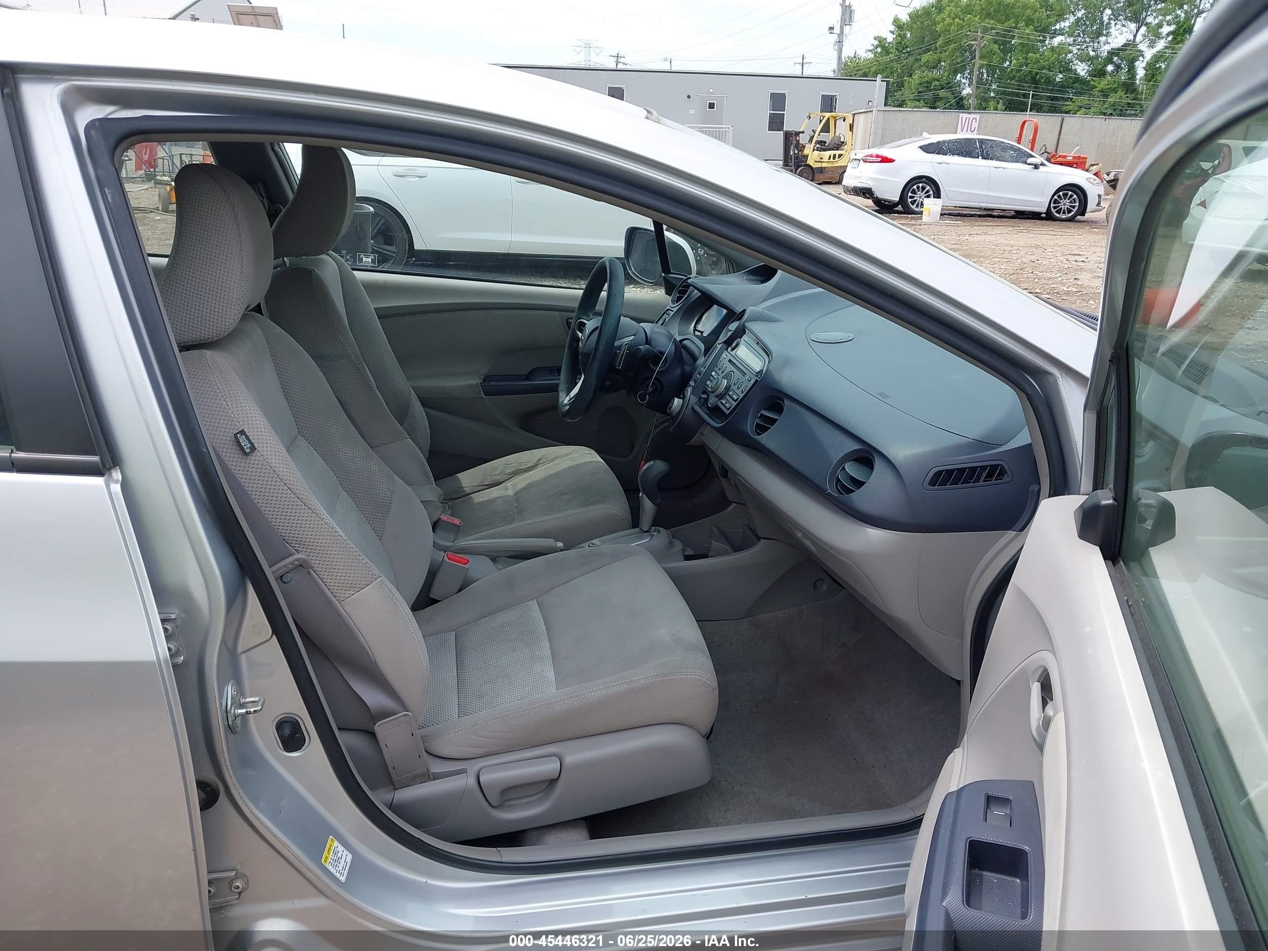 2010 Honda Insight Ex Silver vin: JHMZE2H79AS011542