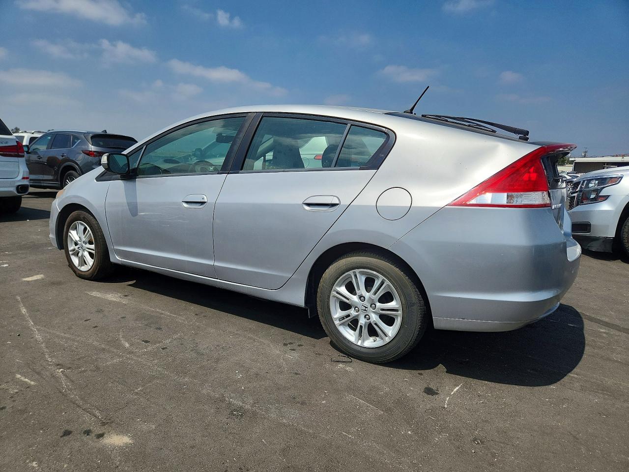 2011 Honda Insight Ex Серебряный vin: JHMZE2H7XBS003466