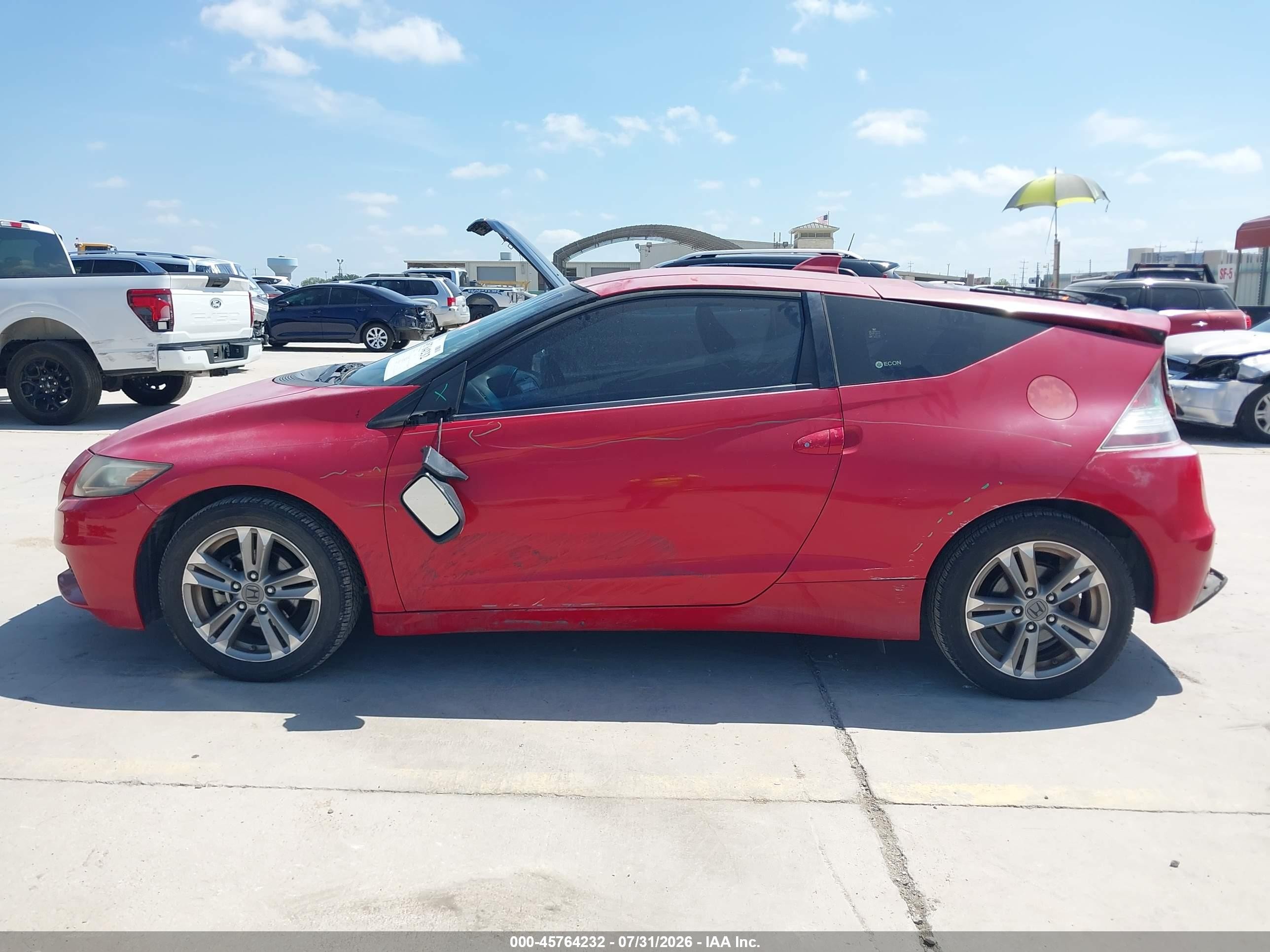 2013 Honda Cr-z   Красный vin: JHMZF1C48DS003618