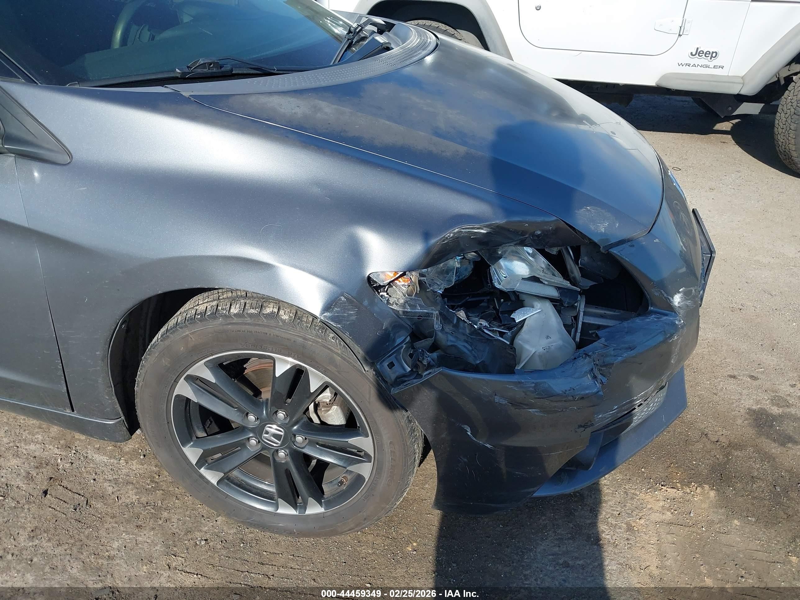 2015 Honda Cr-z   Серый vin: JHMZF1D45FS003657