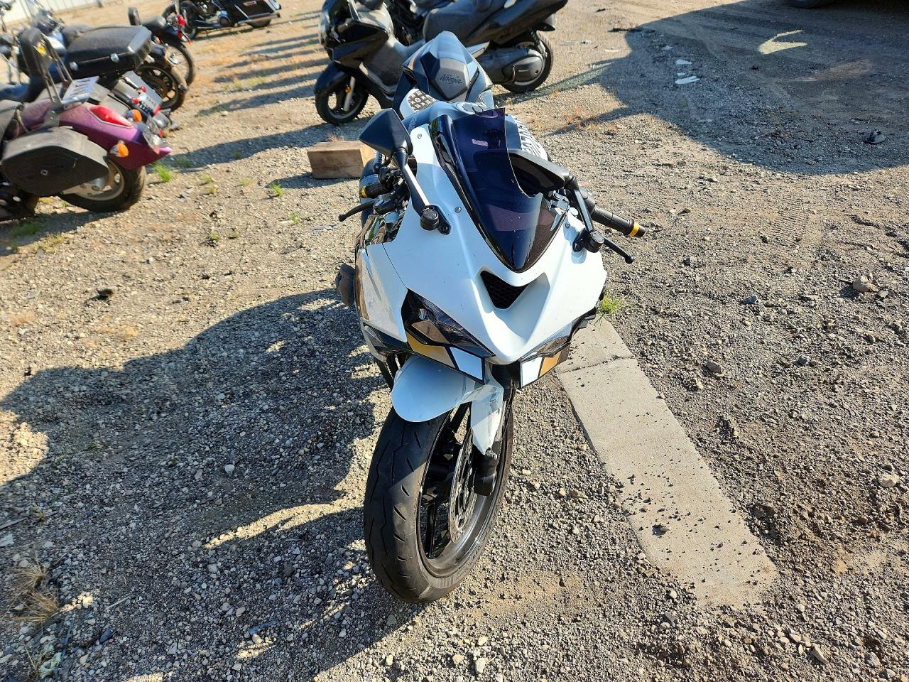 2026 Kawasaki Zx636 K Black vin: JKBZXJK19TA014434