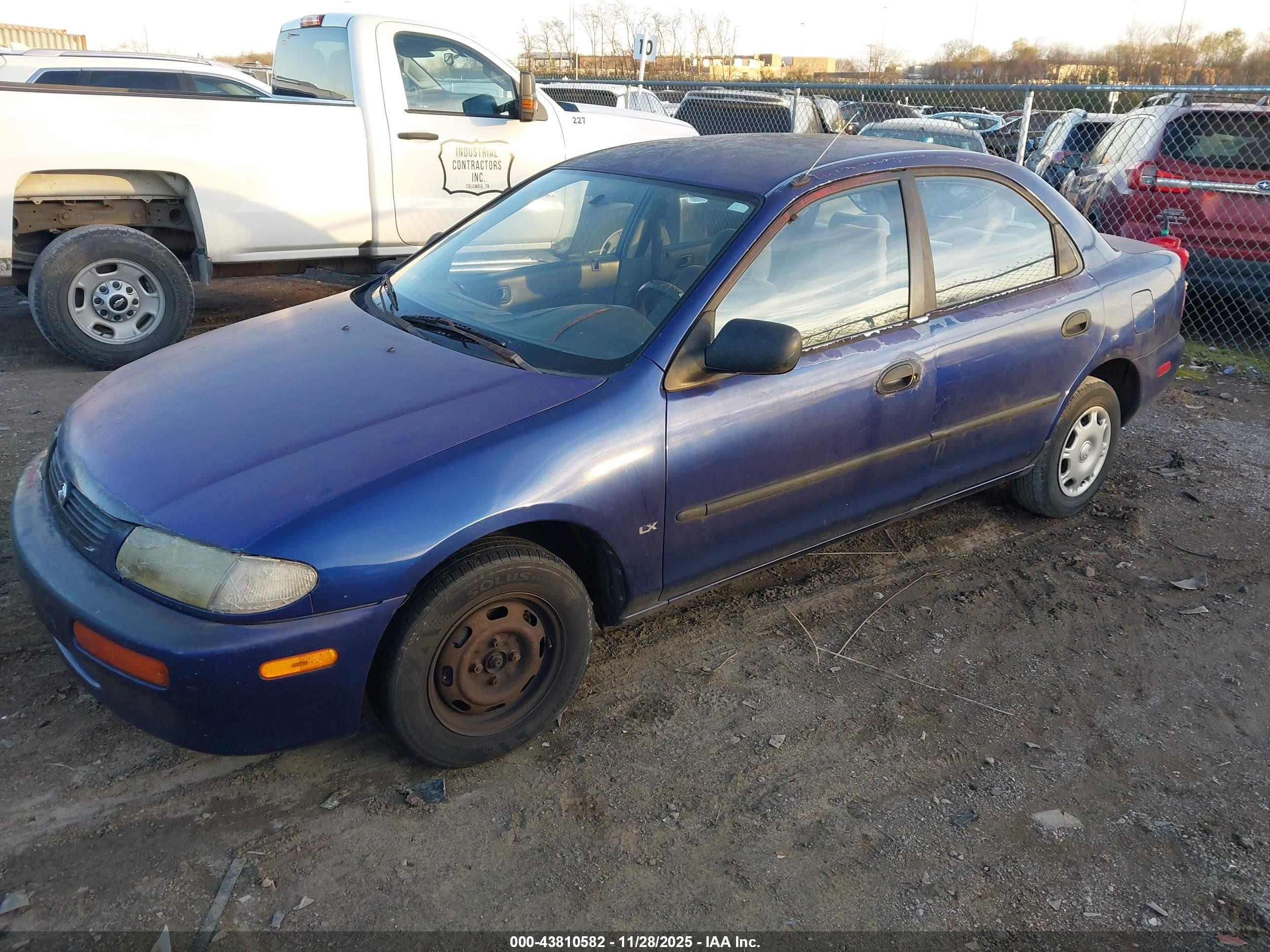 1995 Mazda Protege Dx/lx Blue vin: JM1BA1411S0137501