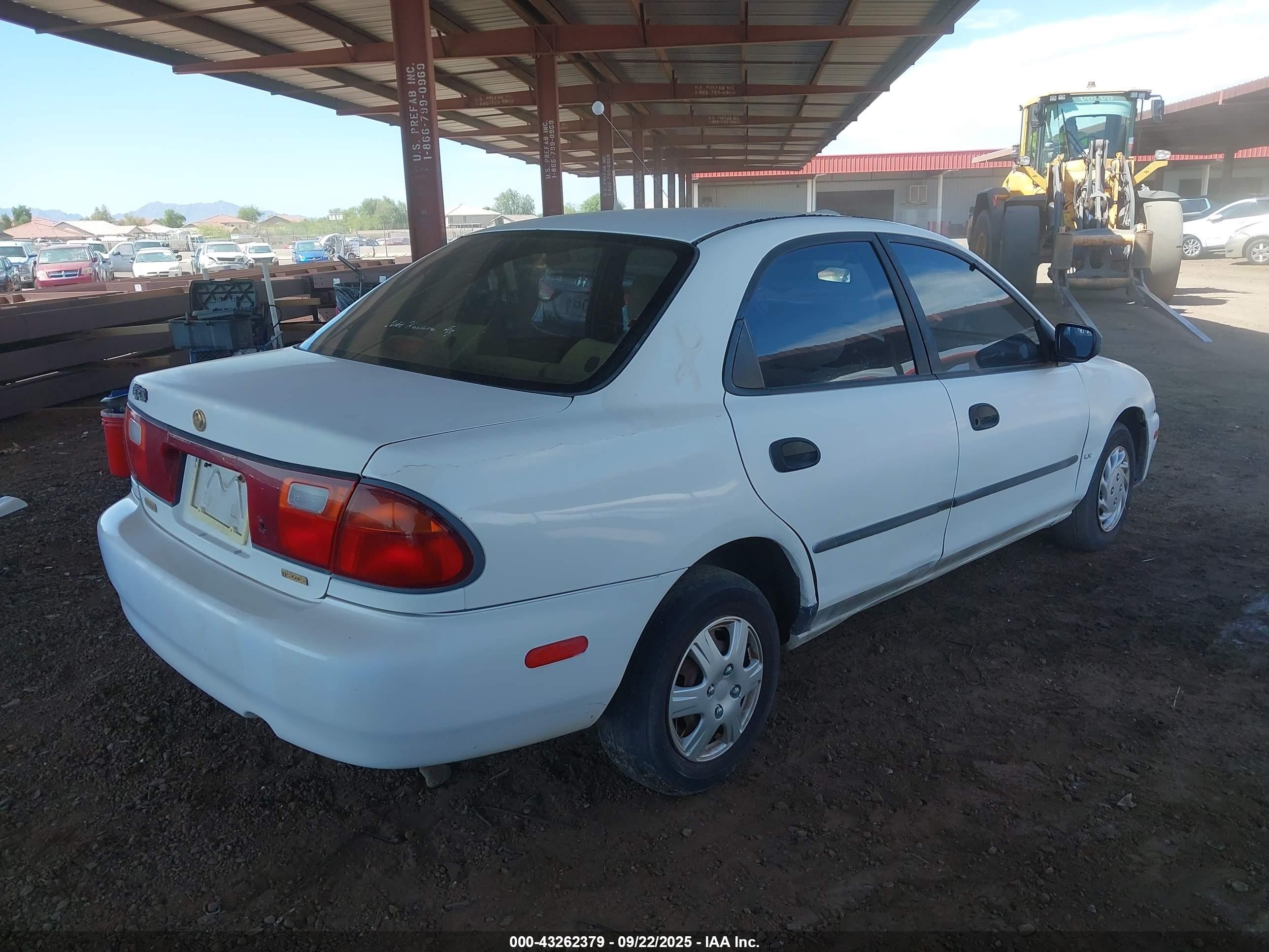 1995 Mazda Protege Dx/lx White vin: JM1BA1412S0165405