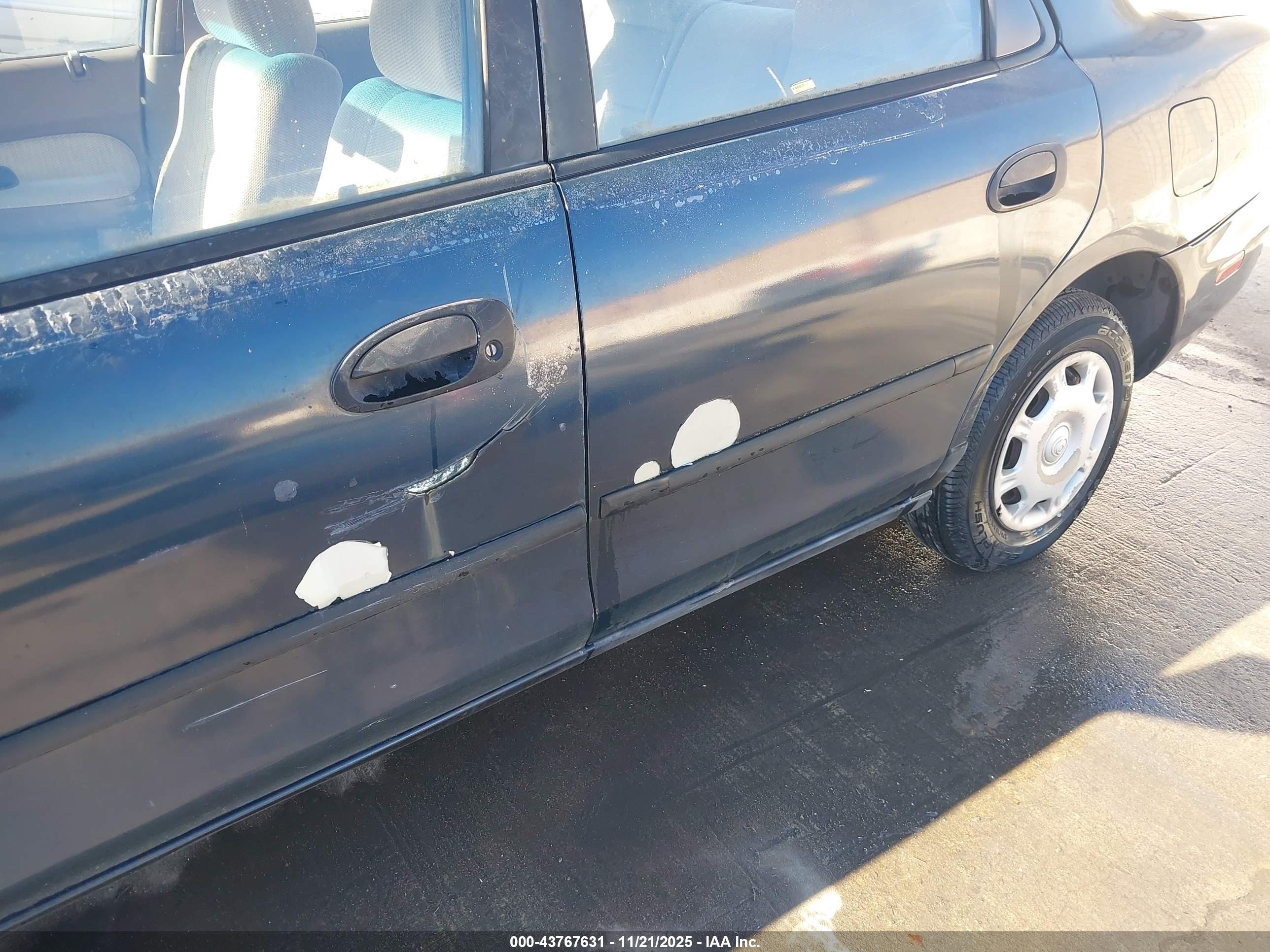 1995 Mazda Protege Dx/lx Green vin: JM1BA1413S0152694