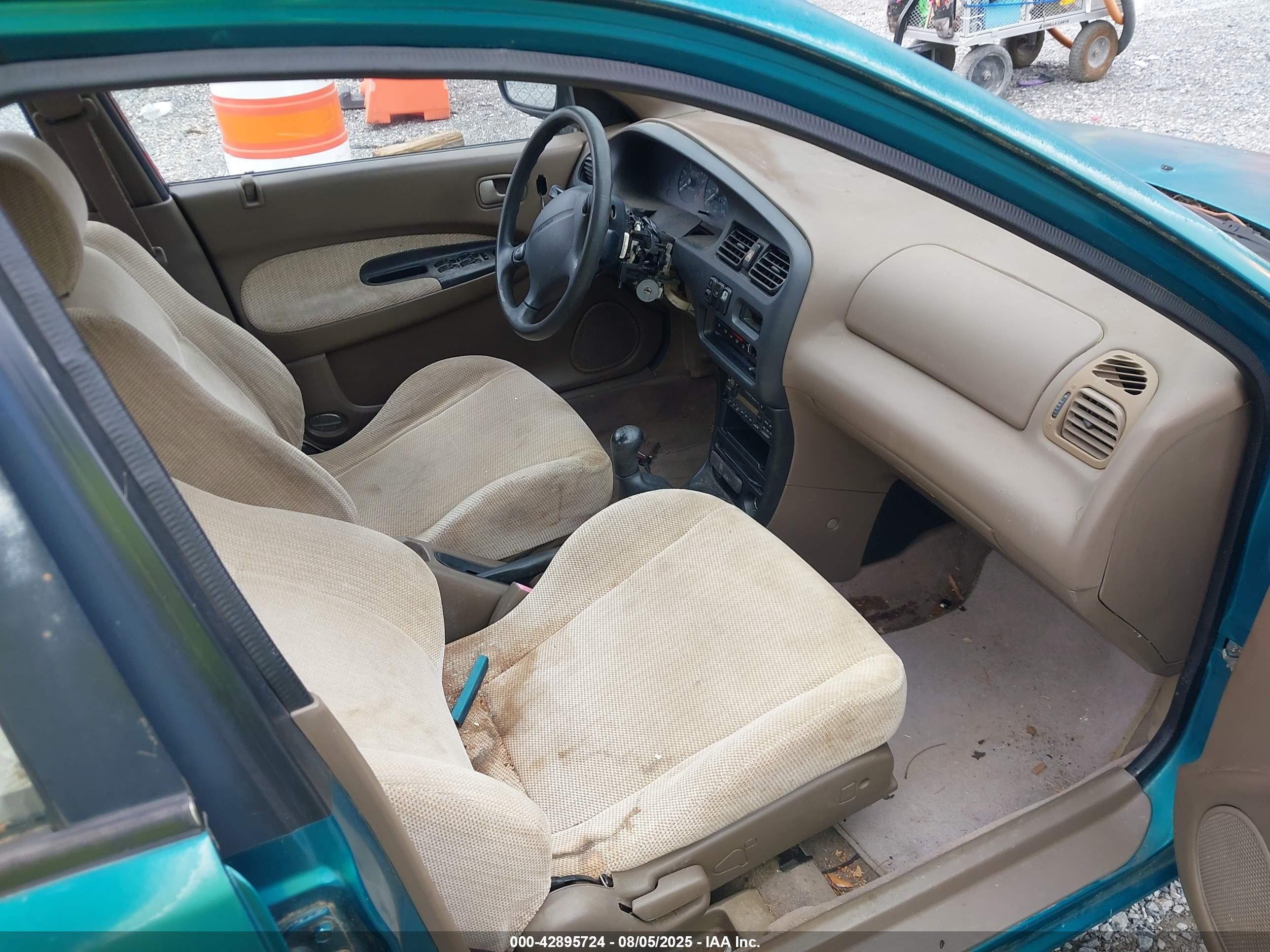 1995 Mazda Protege Dx/lx Green vin: JM1BA1415S0181226