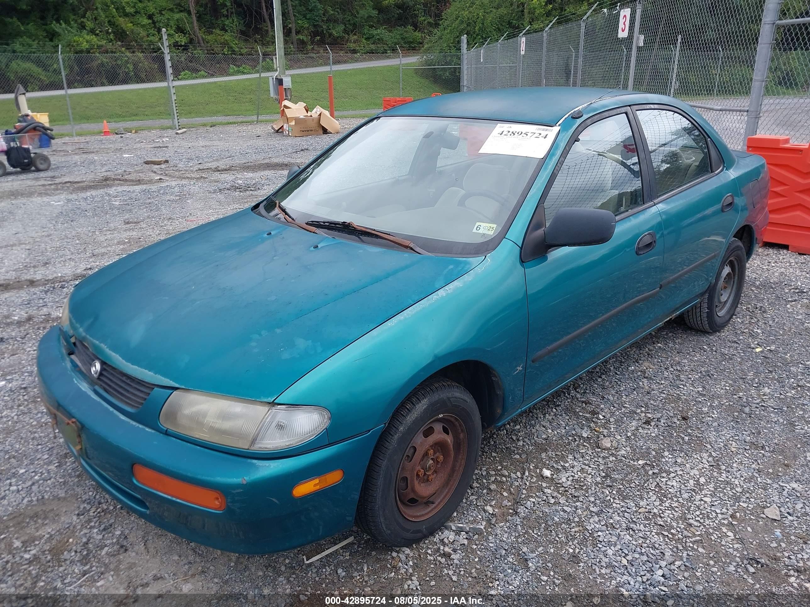 1995 Mazda Protege Dx/lx Green vin: JM1BA1415S0181226