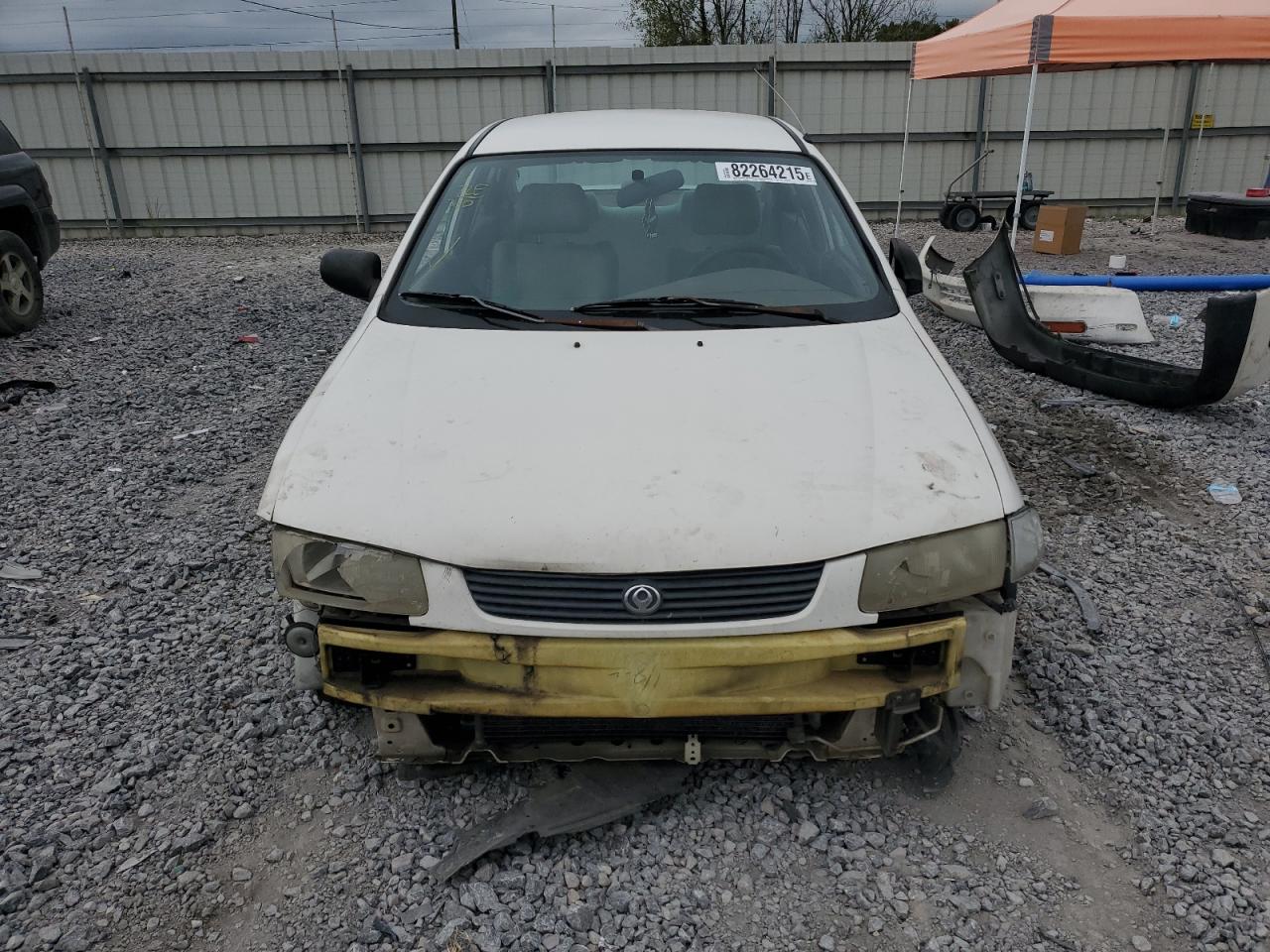 1996 Mazda Protege Dx White vin: JM1BB1411T0333839